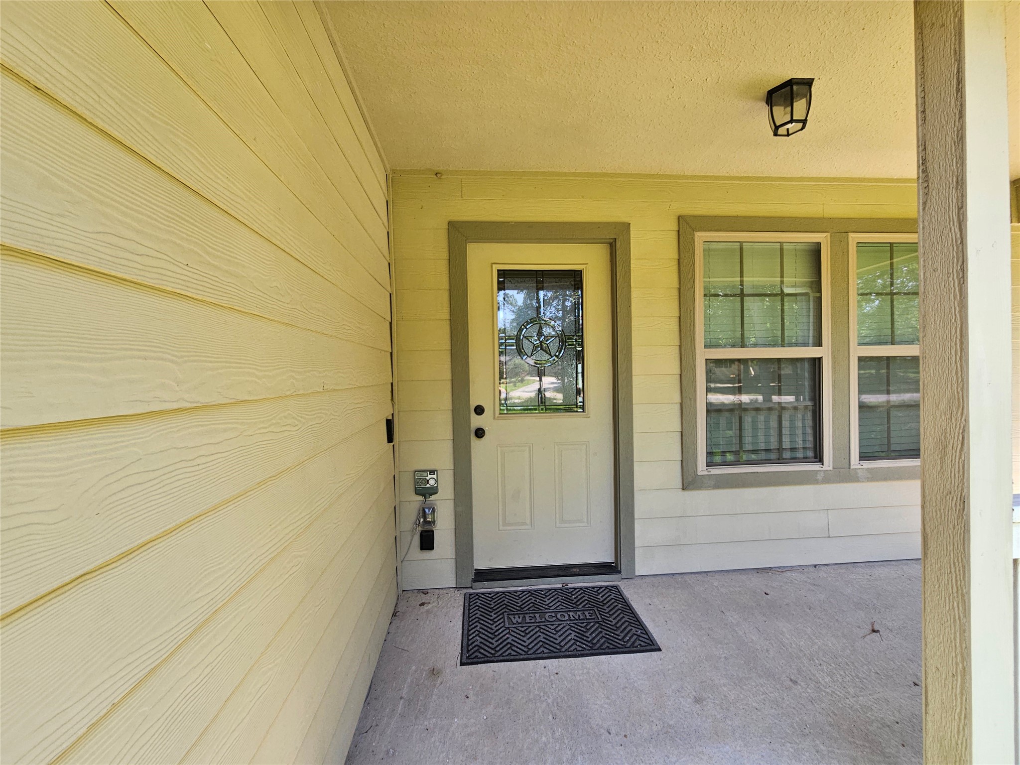10761 Royal Terrell Drive Property Photo 2