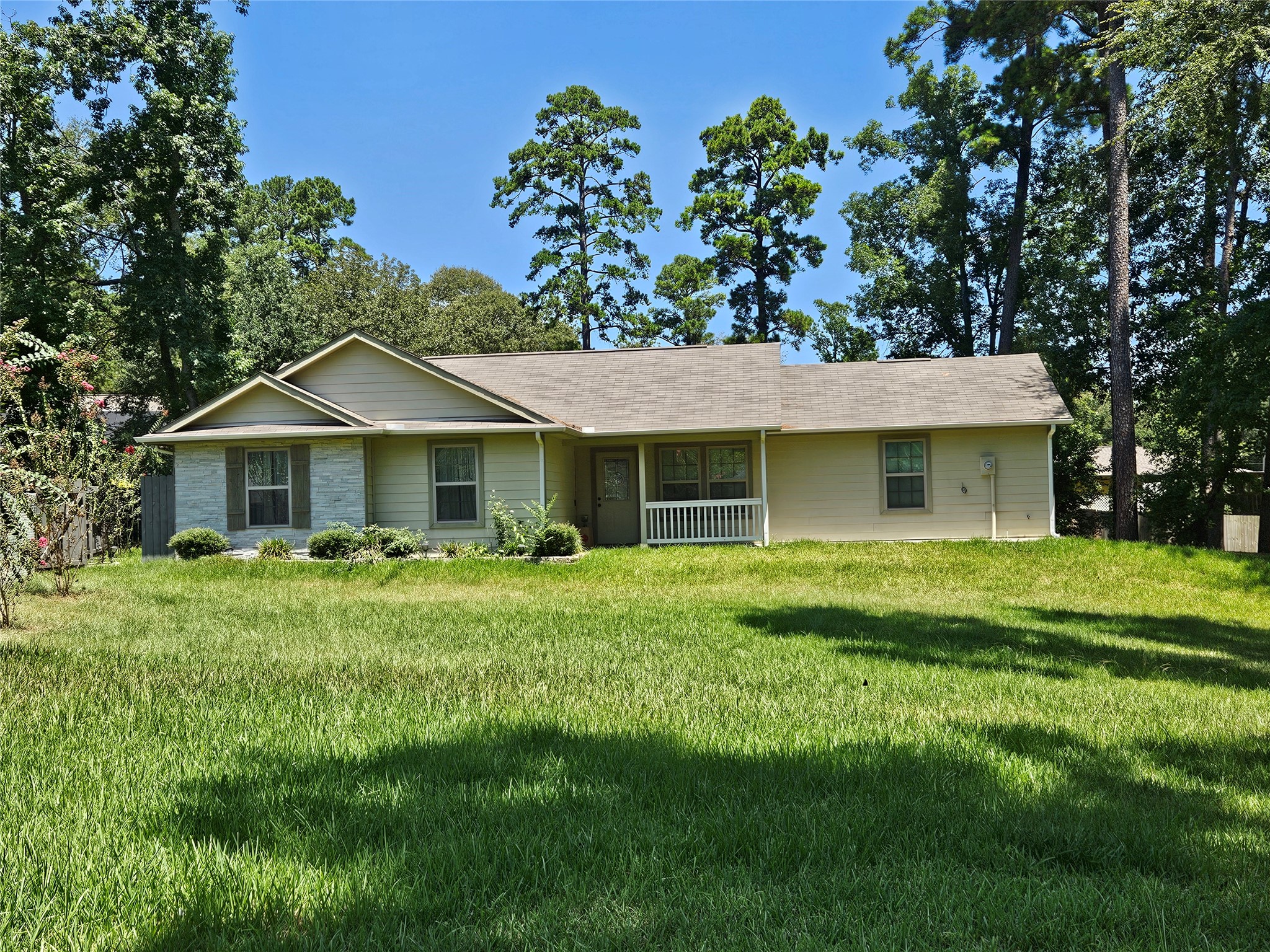 10761 Royal Terrell Drive Property Photo 4