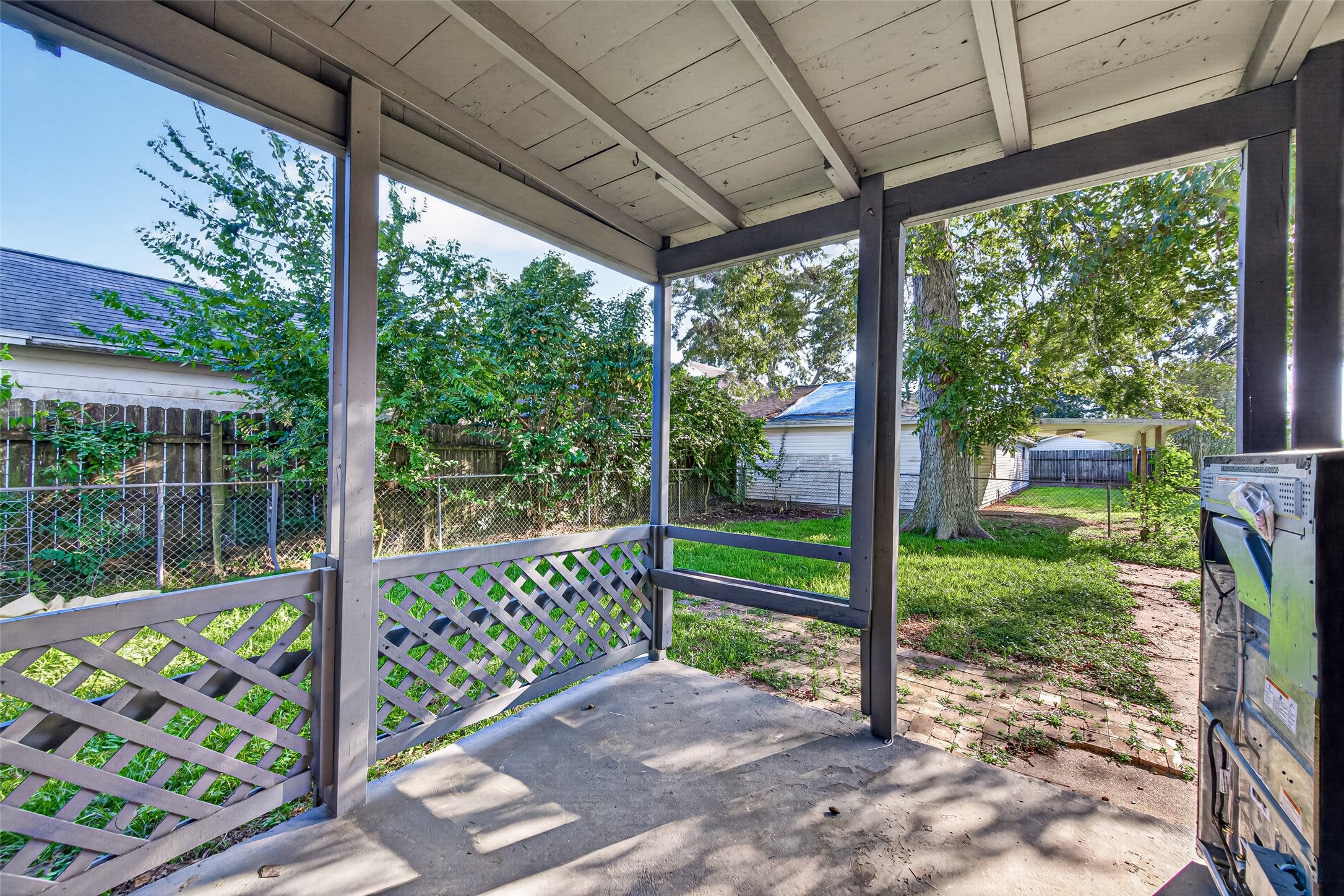 503 N Orange Street Property Photo 14