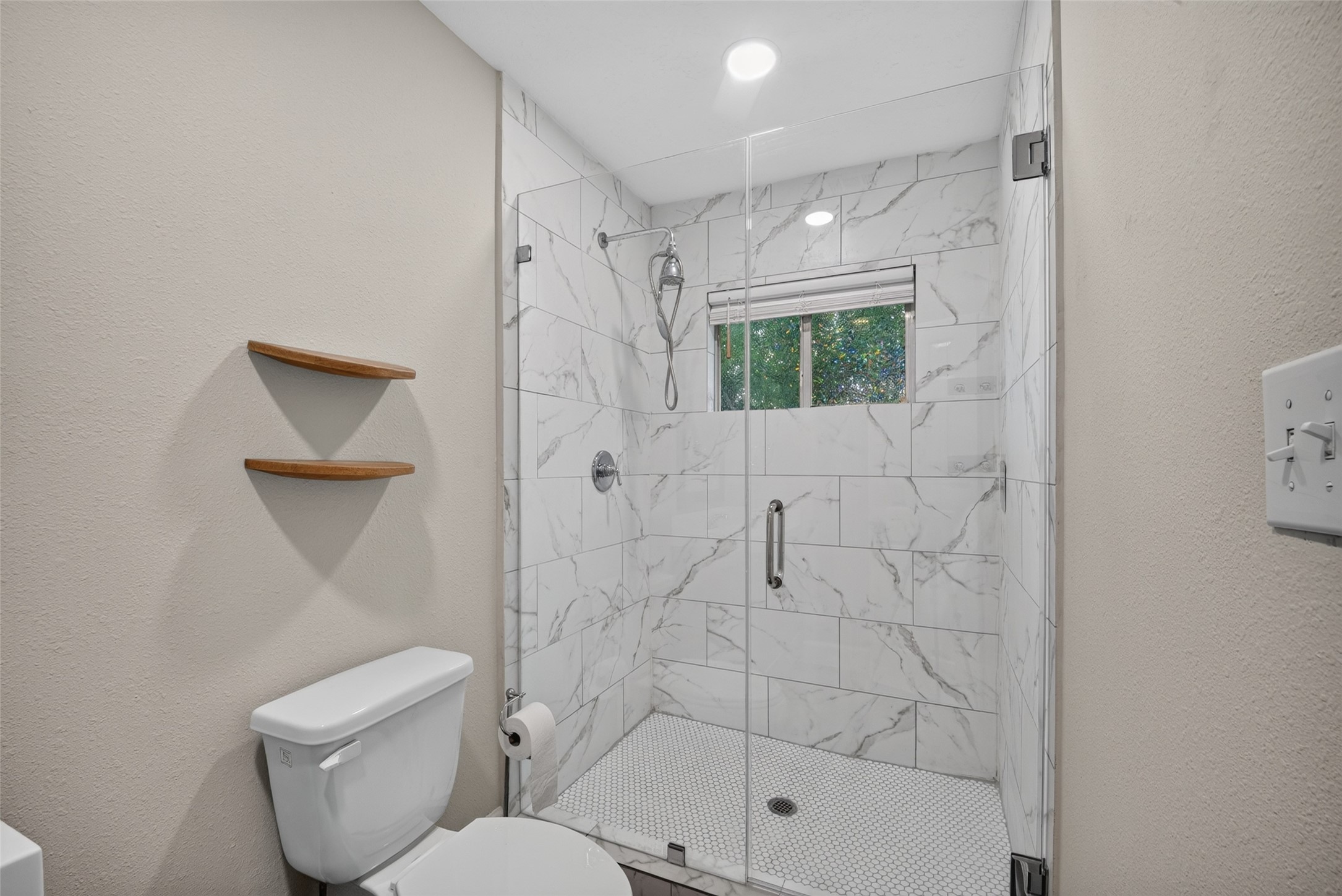 5217 Pomander Road Property Photo 13