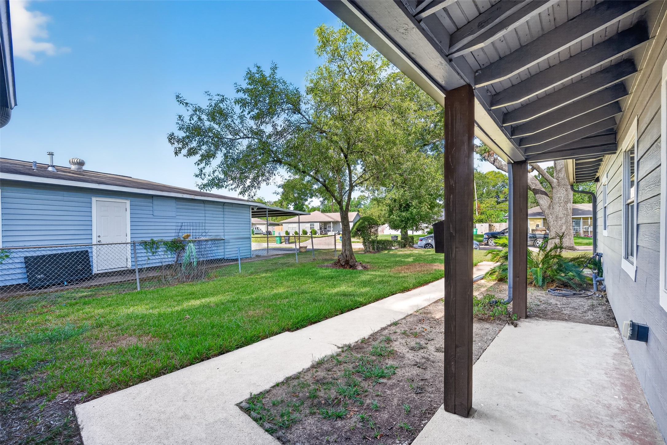 5217 Pomander Road Property Photo 18