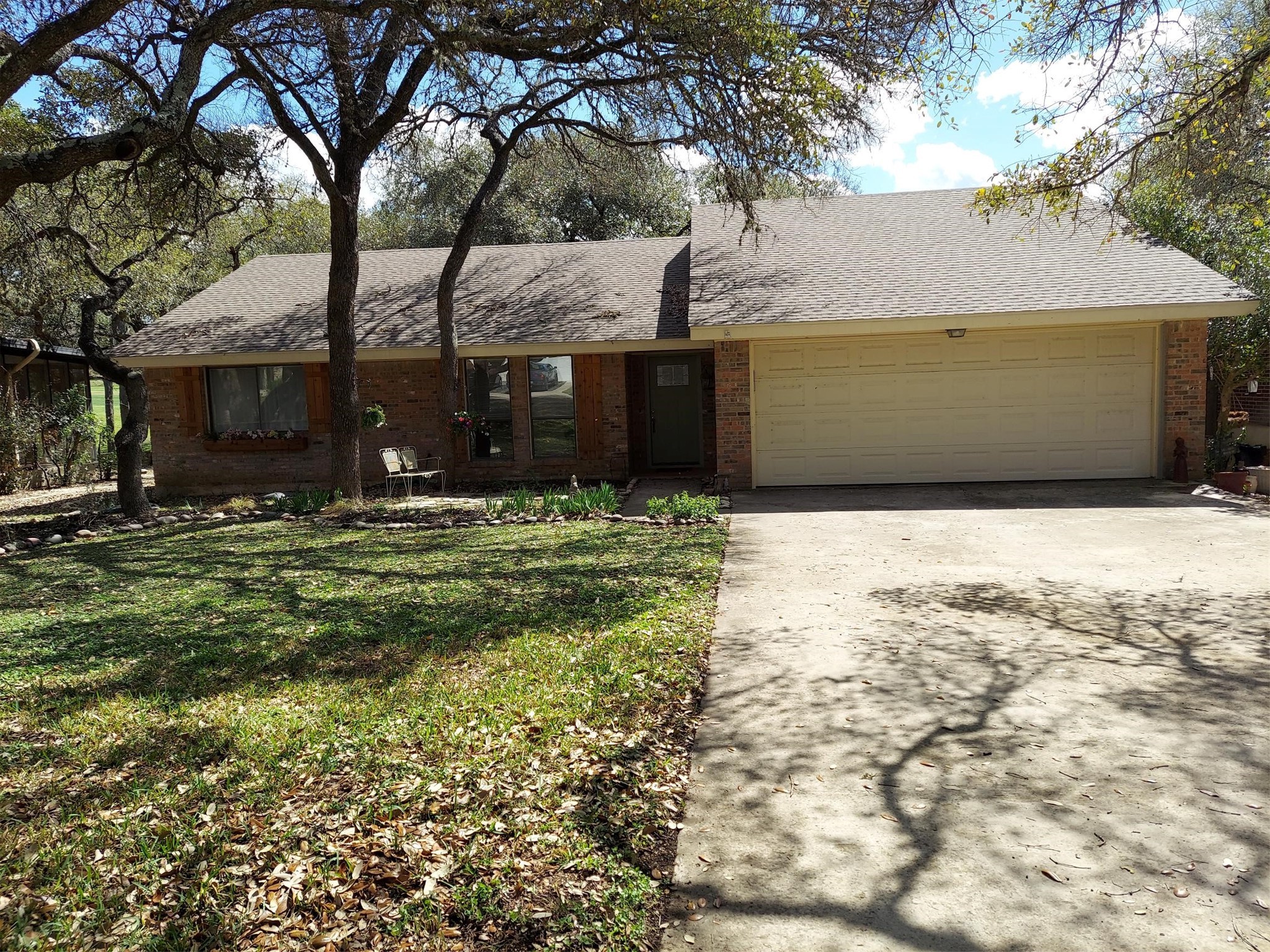 158 Augusta Drive Property Photo 1