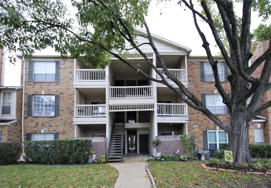 2626 Holly Hall Street 511 Property Photo 5
