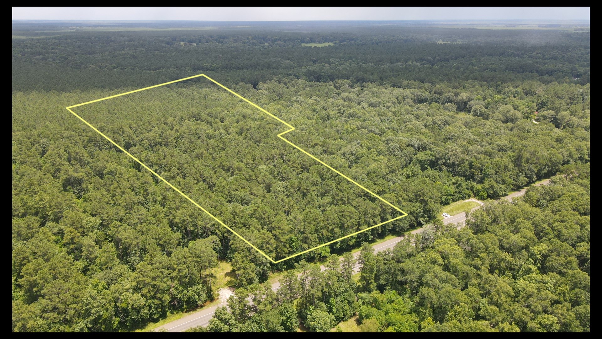 27456 Highway 146 N Property Photo 2