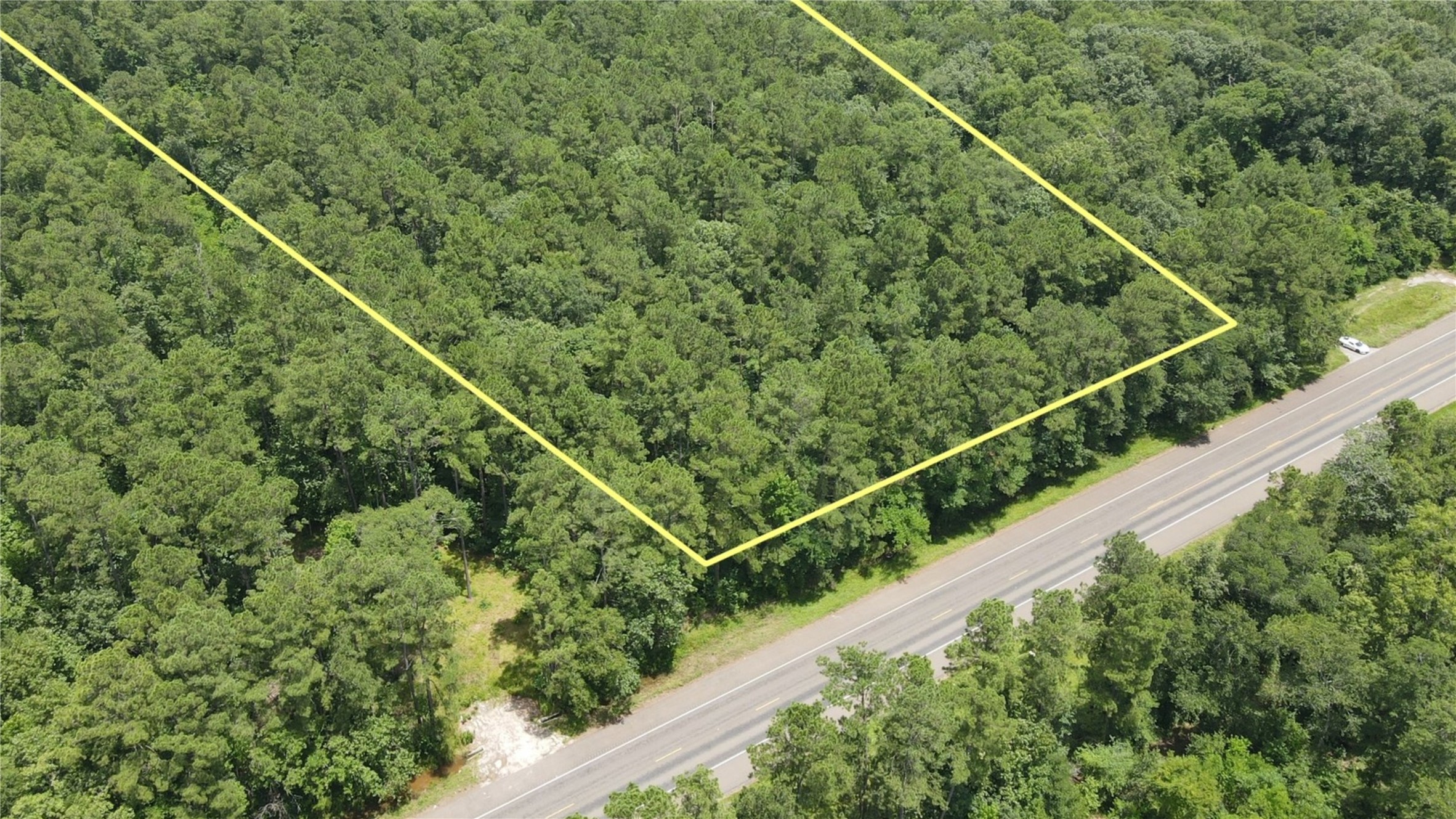 27456 Highway 146 N Property Photo 5