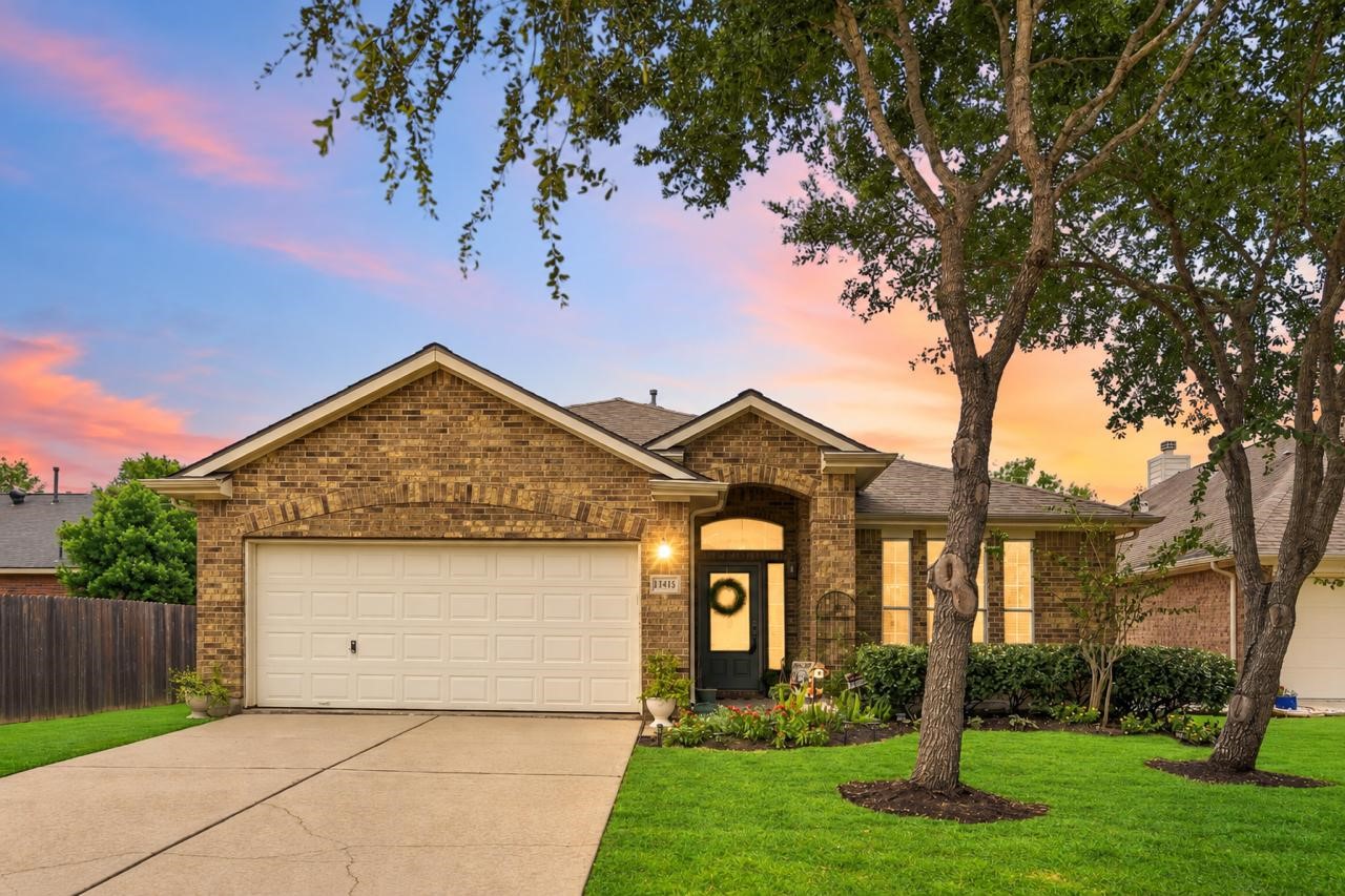 11415 English Rose Trail Property Photo 1