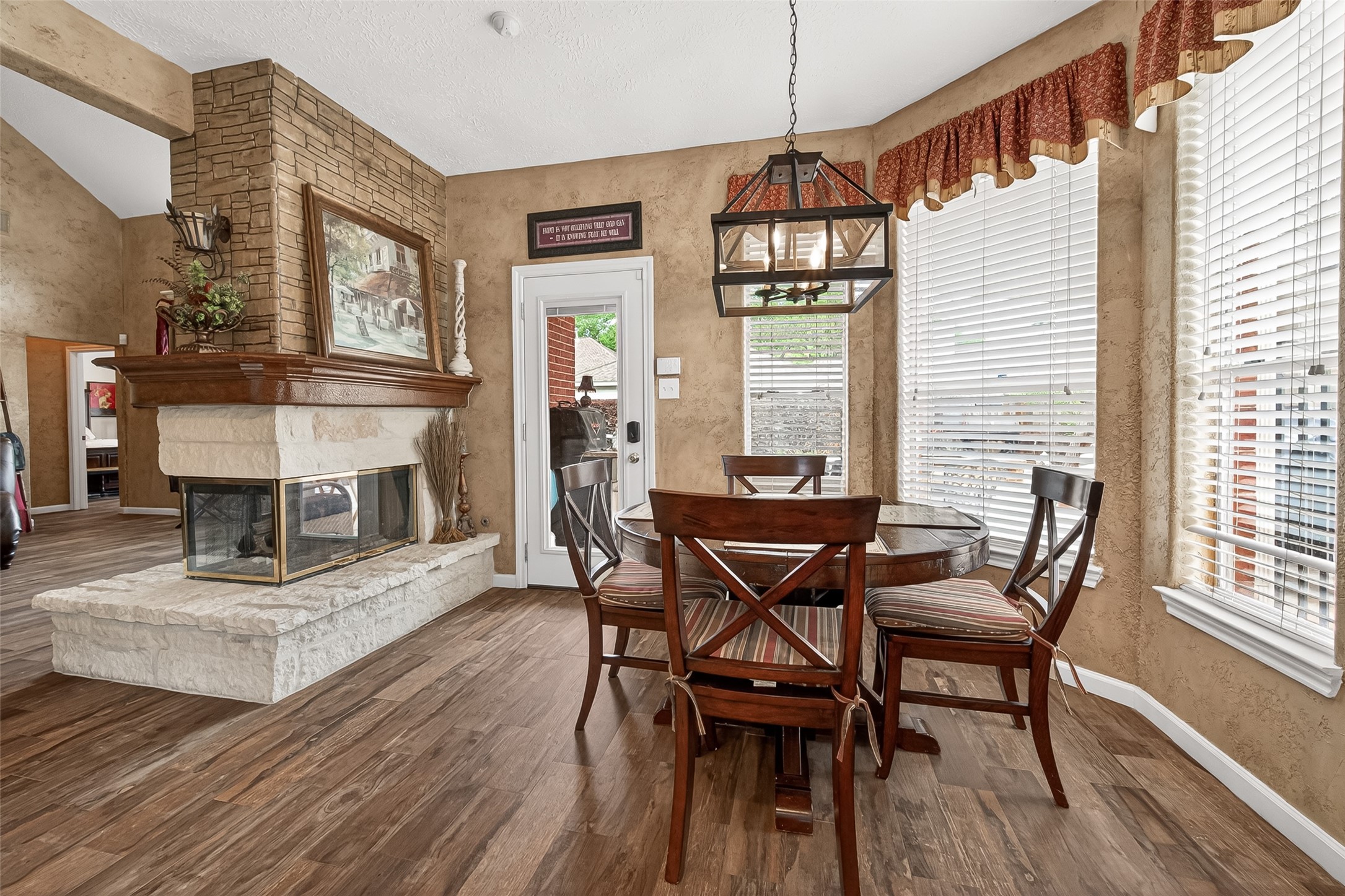 3506 Hunstanton Court Property Photo 18
