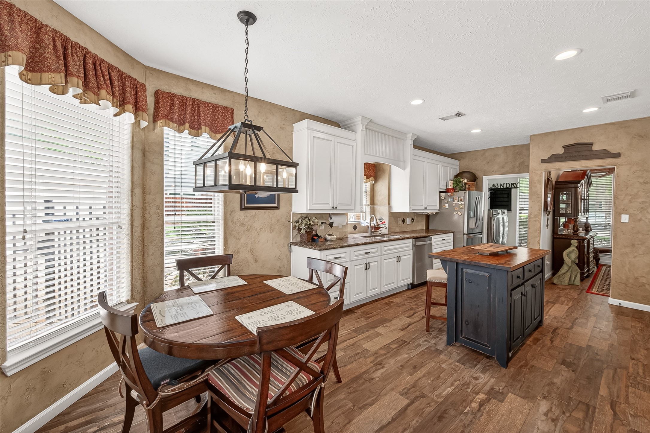3506 Hunstanton Court Property Photo 19