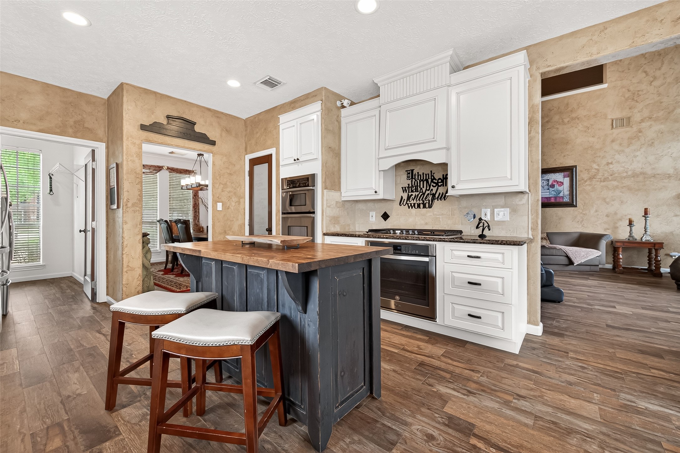 3506 Hunstanton Court Property Photo 25