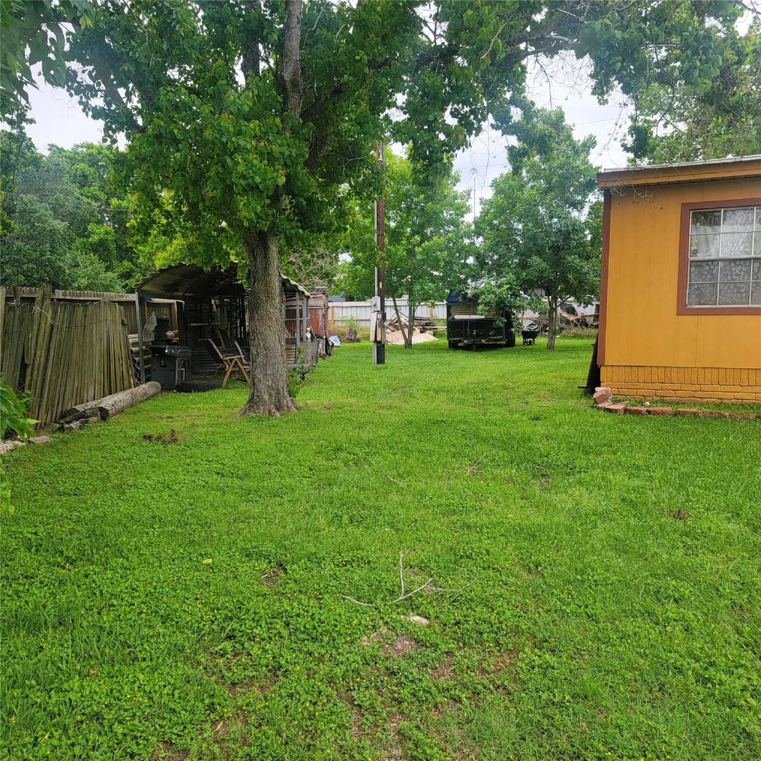 500 Sea Street Property Photo 2