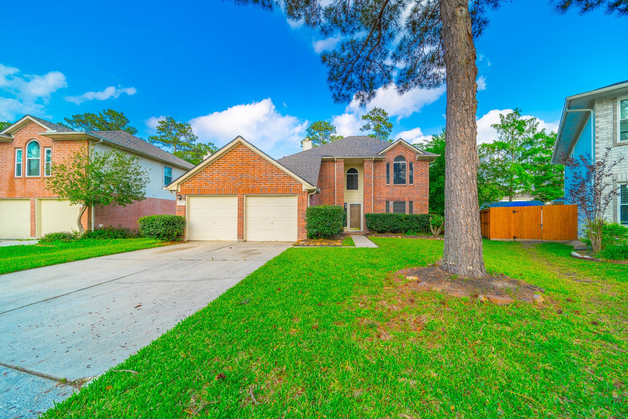 16019 Hilton Head Lane Property Photo