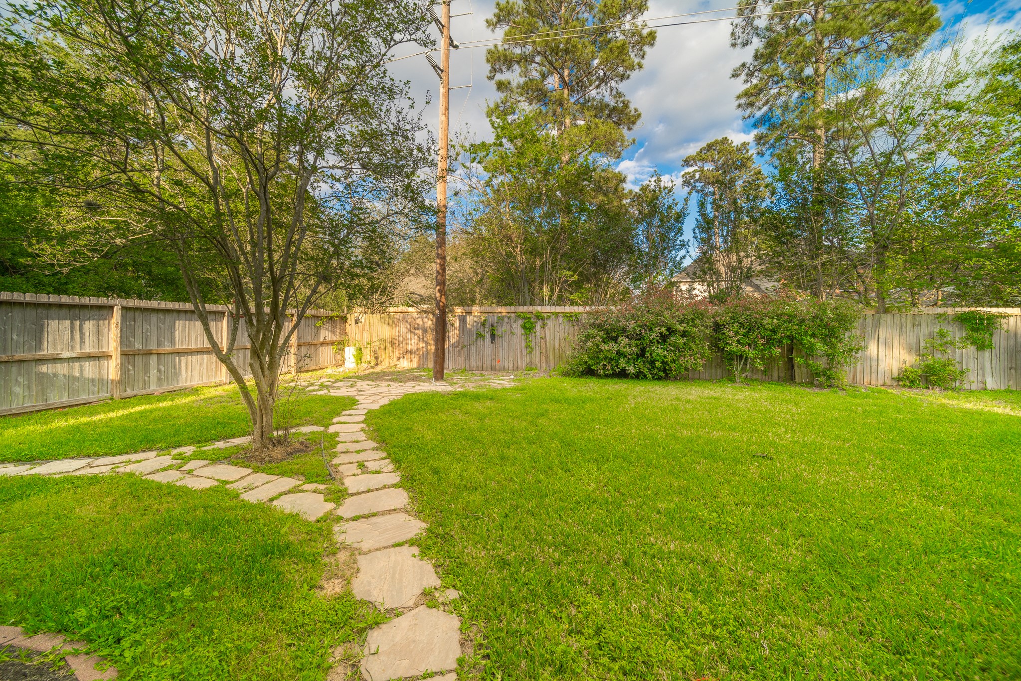16019 Hilton Head Lane Property Photo 23