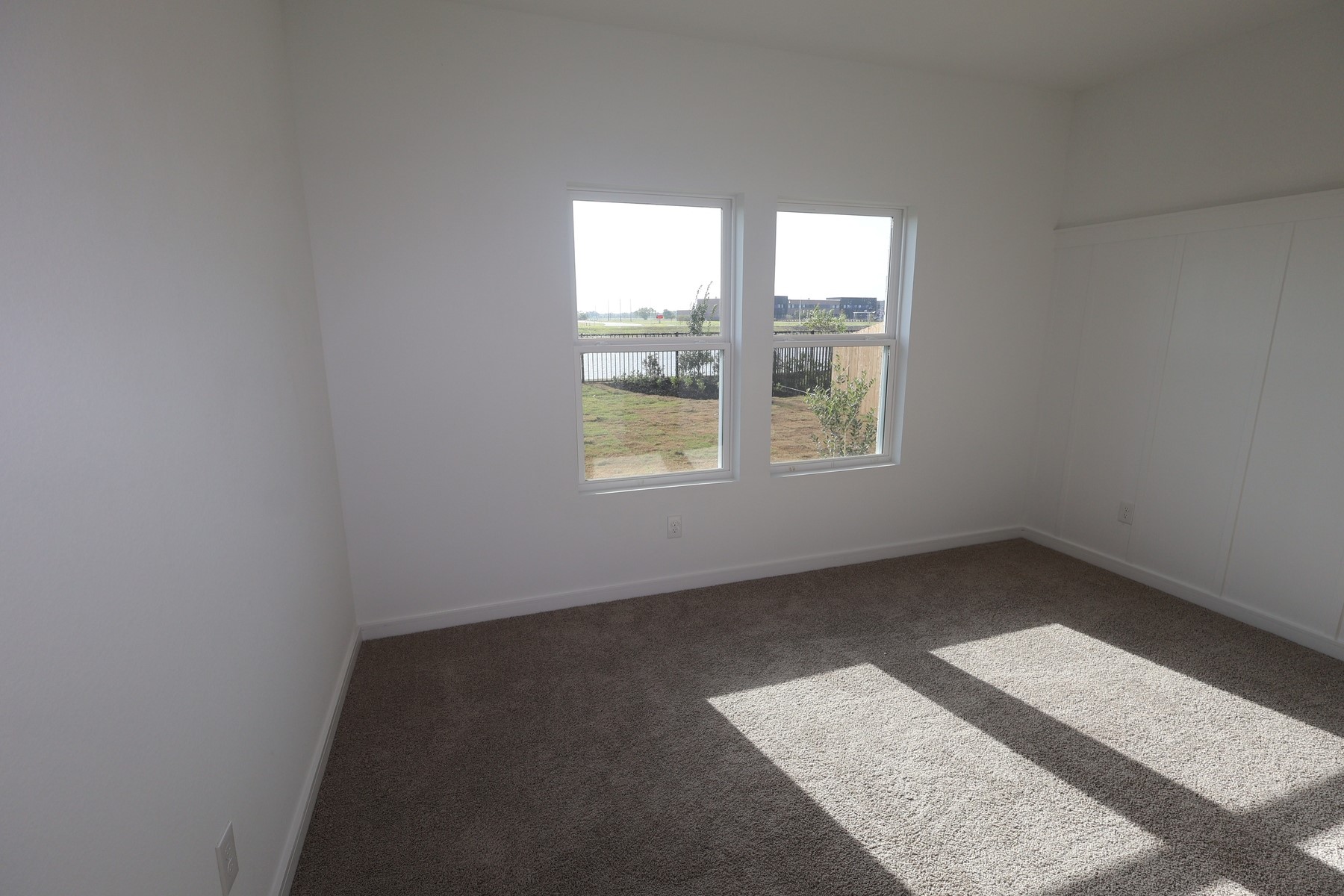 7930 Jade Crest Drive Property Photo 6