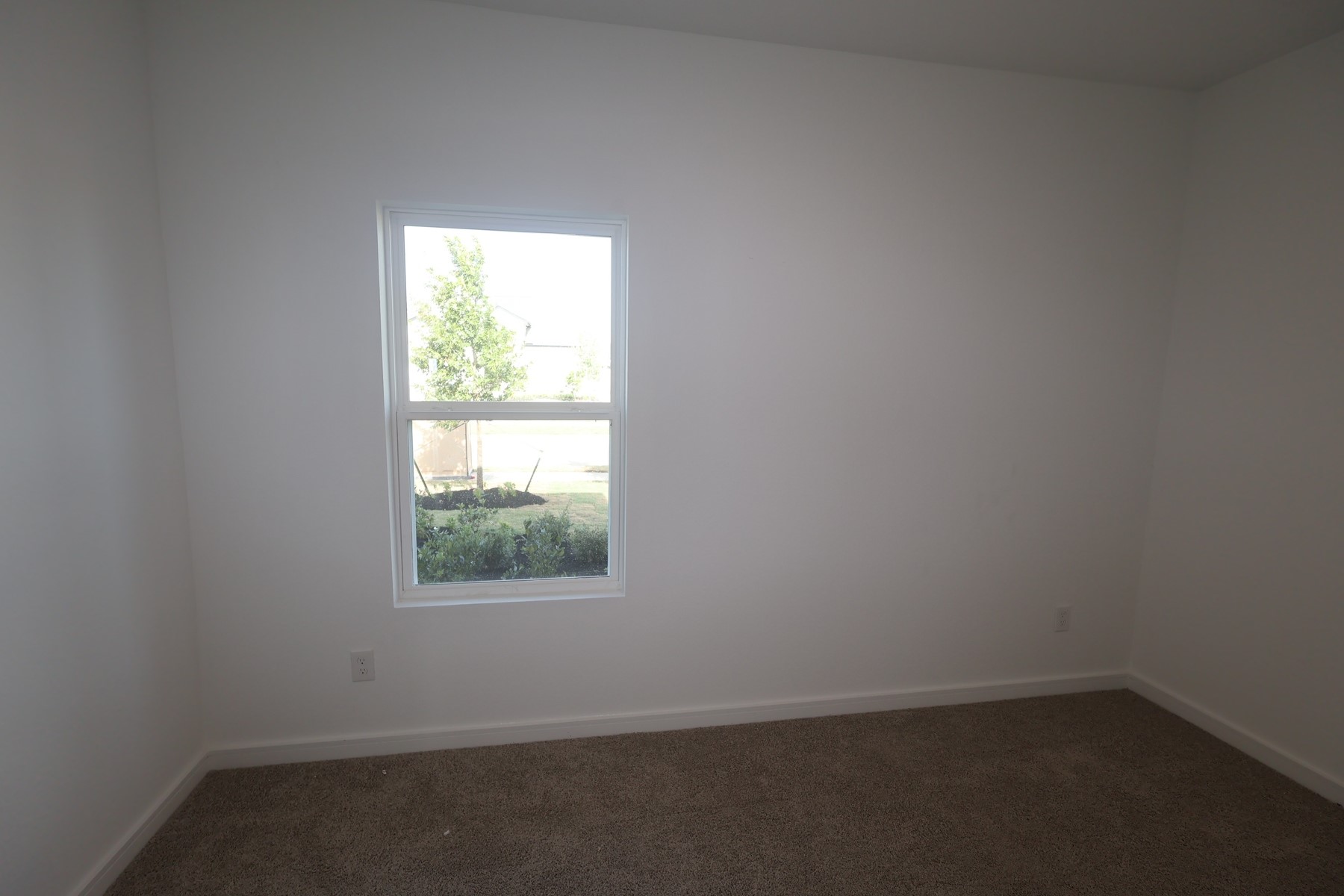 7930 Jade Crest Drive Property Photo 9