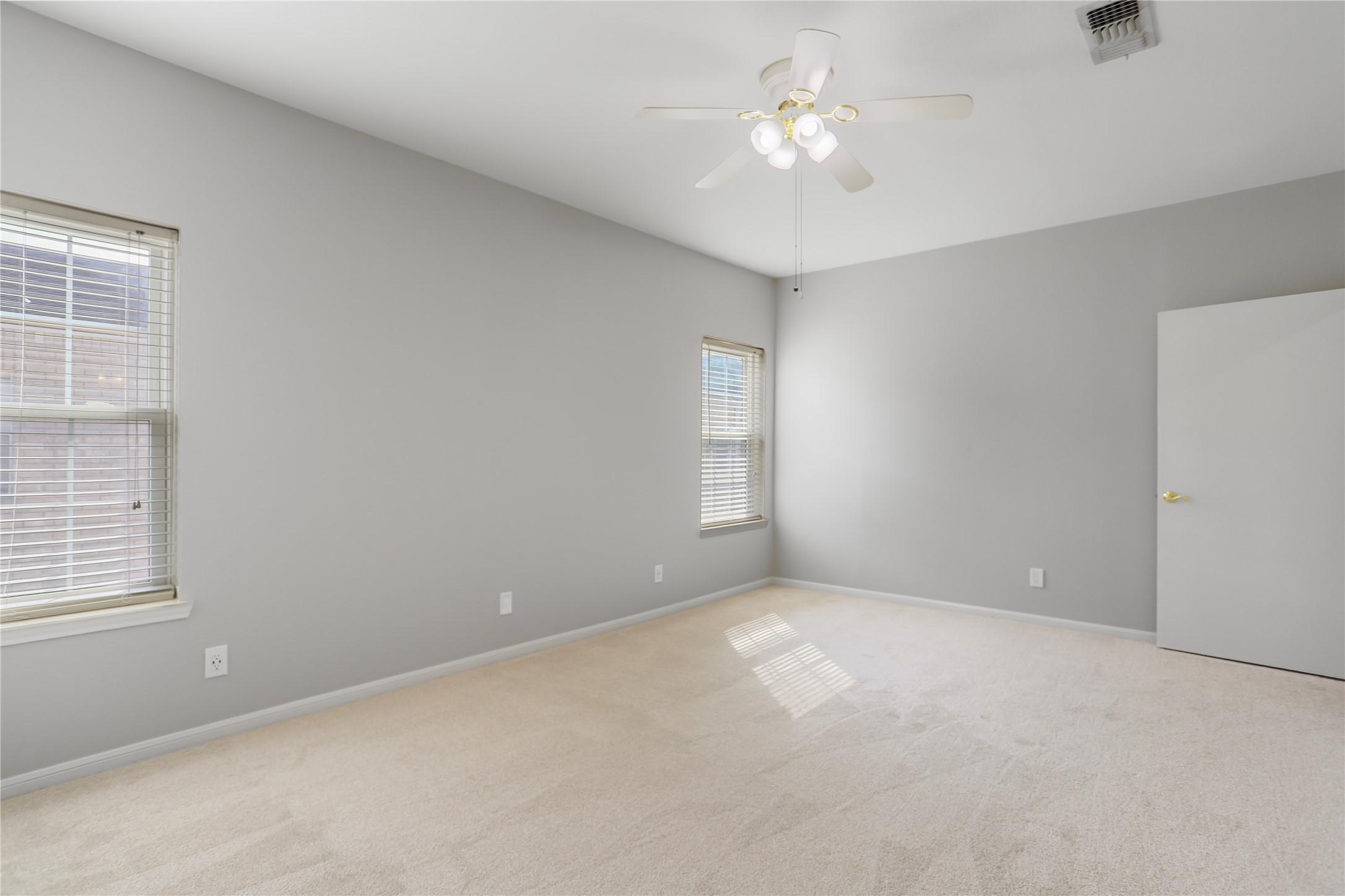 3800 Tanglewilde Street 607 Property Photo 13