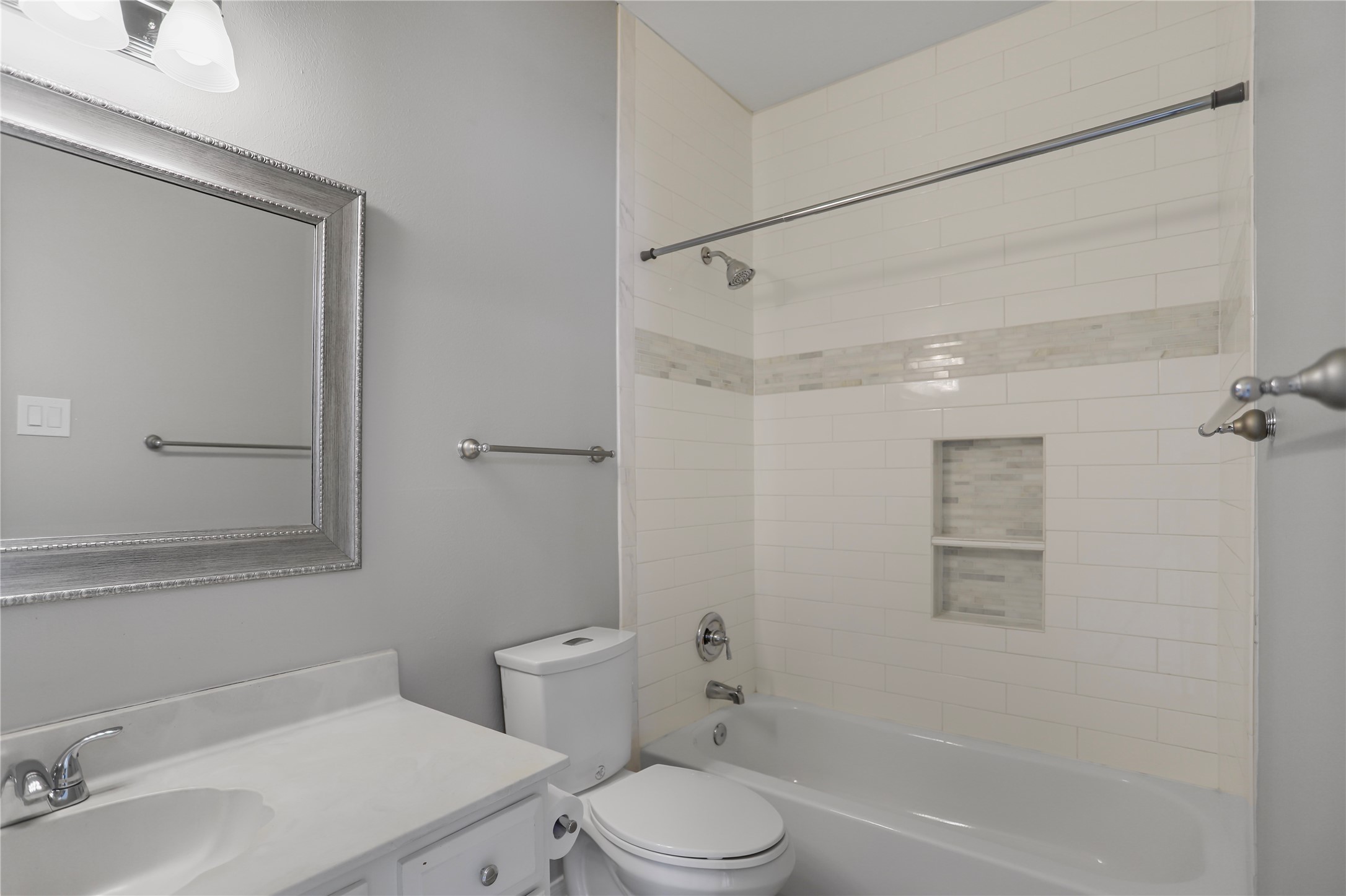 3800 Tanglewilde Street 607 Property Photo 14