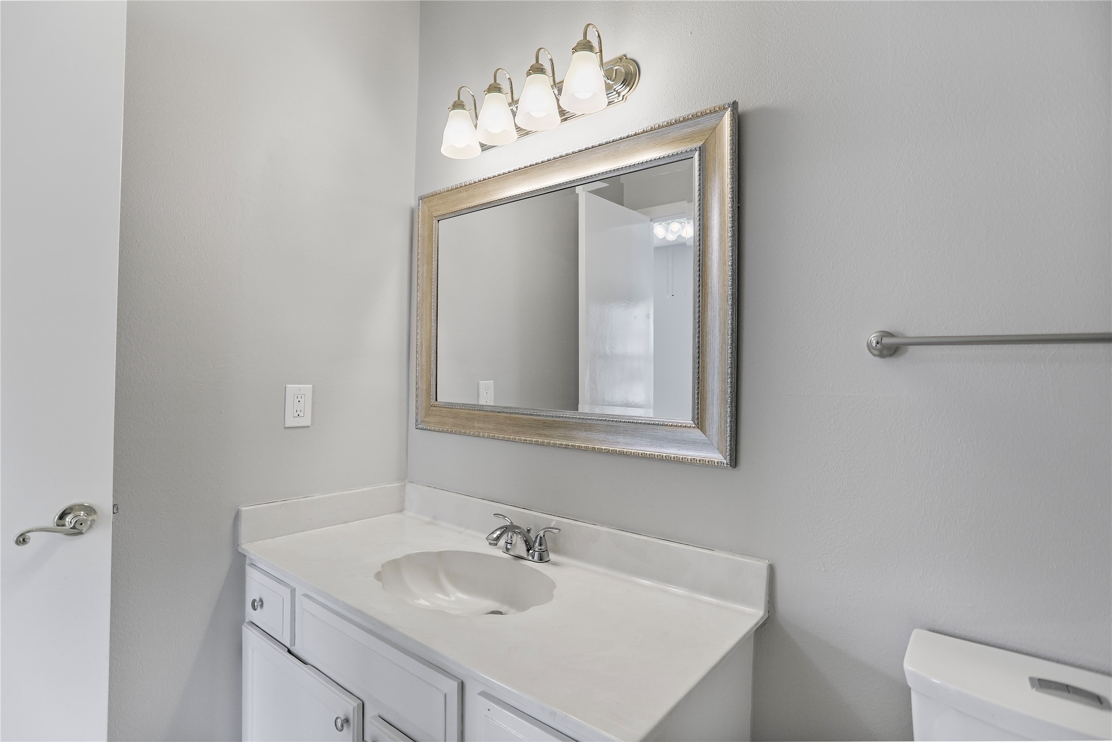 3800 Tanglewilde Street 607 Property Photo 15