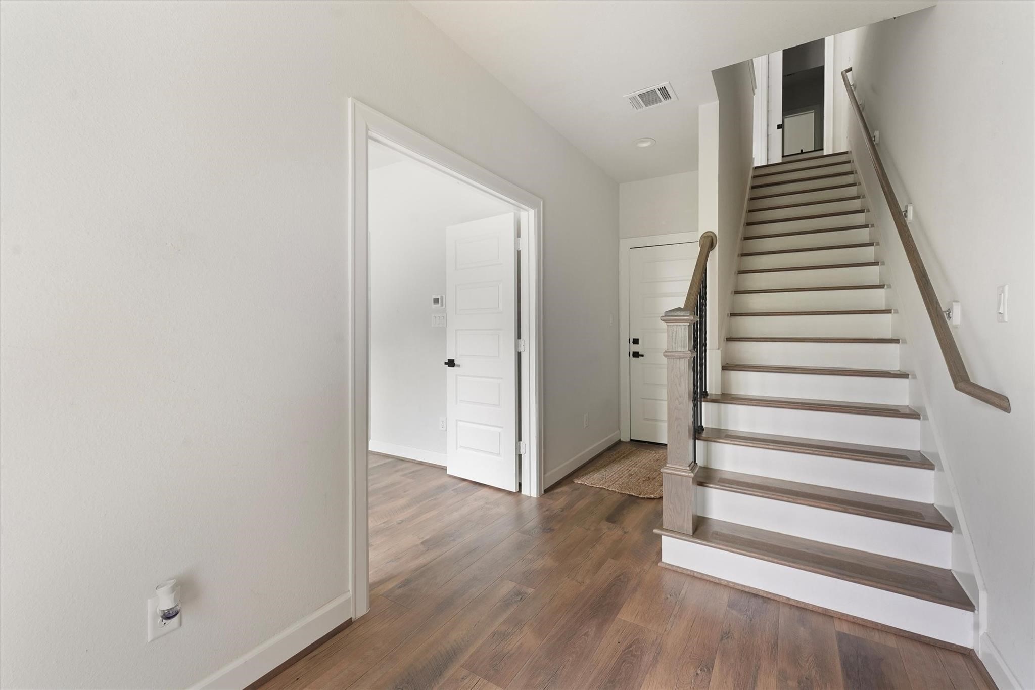 4113 Austin Street Property Photo 3