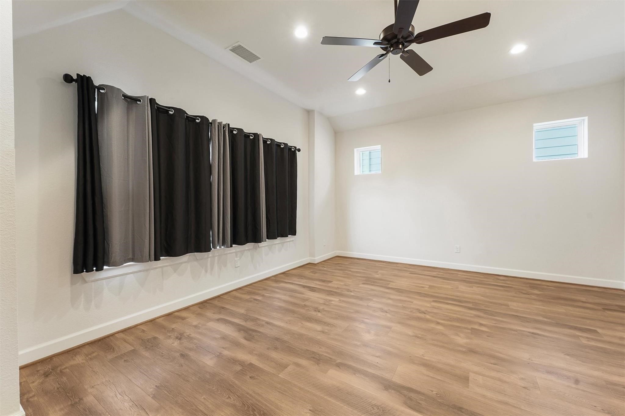 4113 Austin Street Property Photo 12