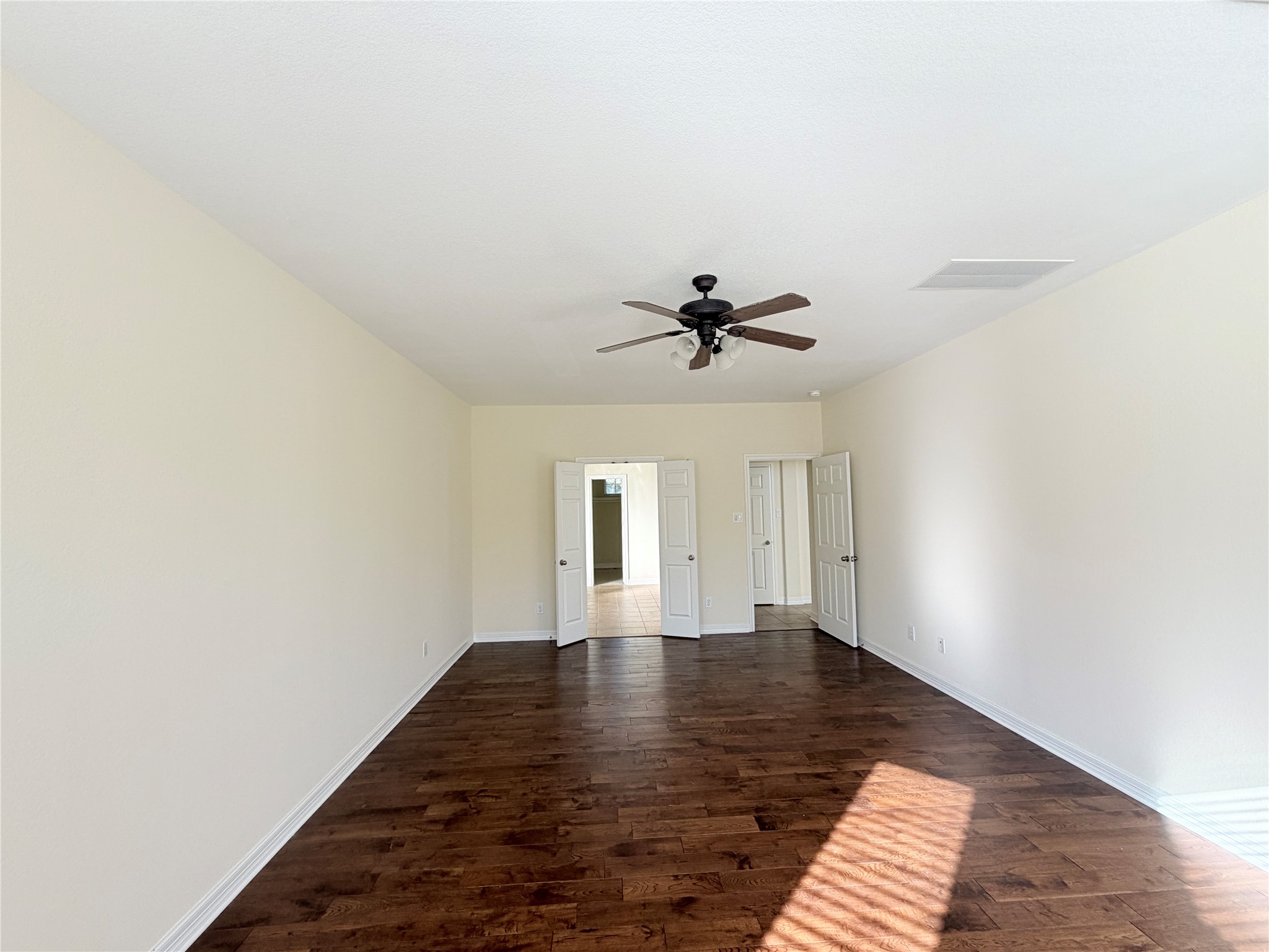 28015 Silverstream Court Property Photo 14