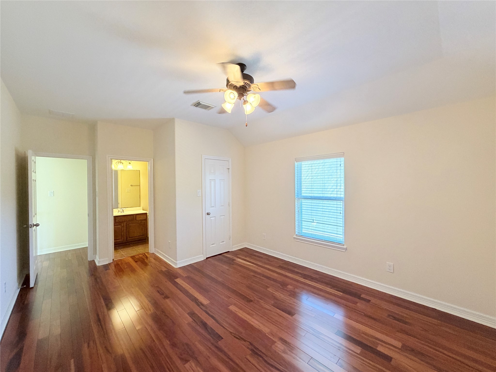 28015 Silverstream Court Property Photo 25