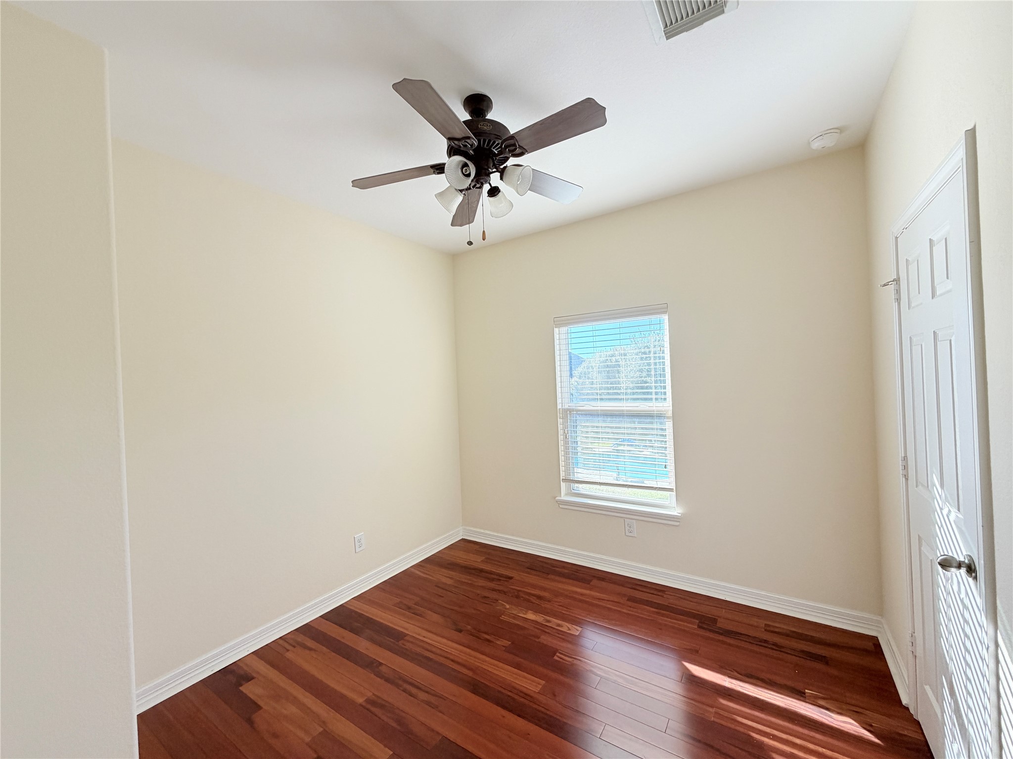 28015 Silverstream Court Property Photo 30