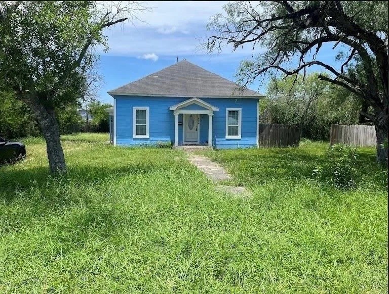 405 E Main Street Property Photo