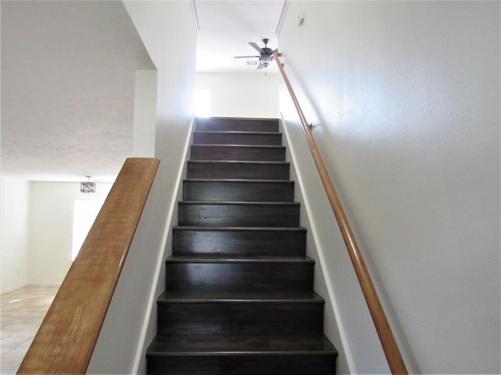 18822 Timber Way Drive Property Photo 7