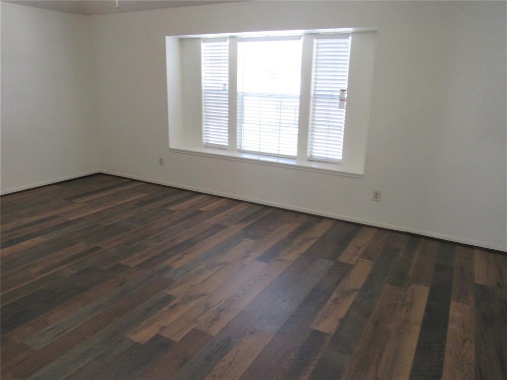 18822 Timber Way Drive Property Photo 9