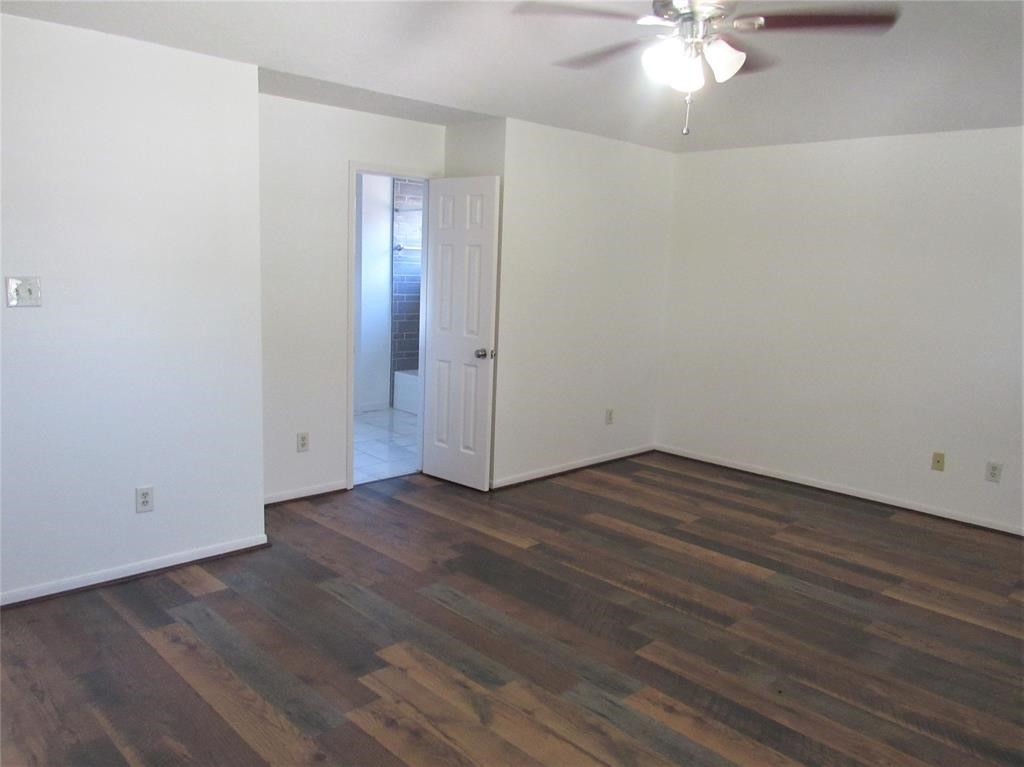 18822 Timber Way Drive Property Photo 10