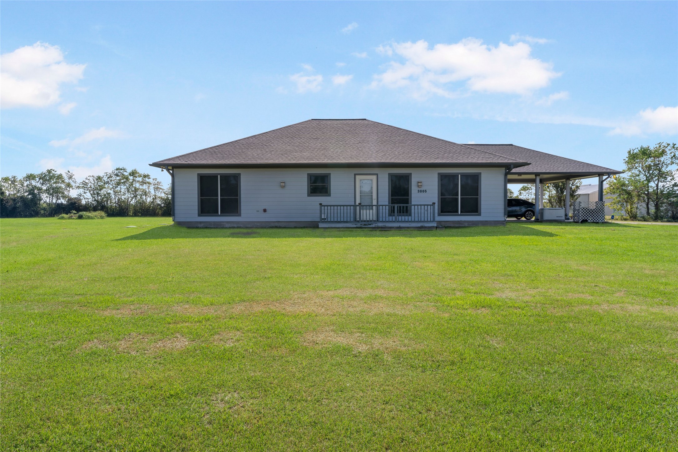 3805 County Road 160 Property Photo 1