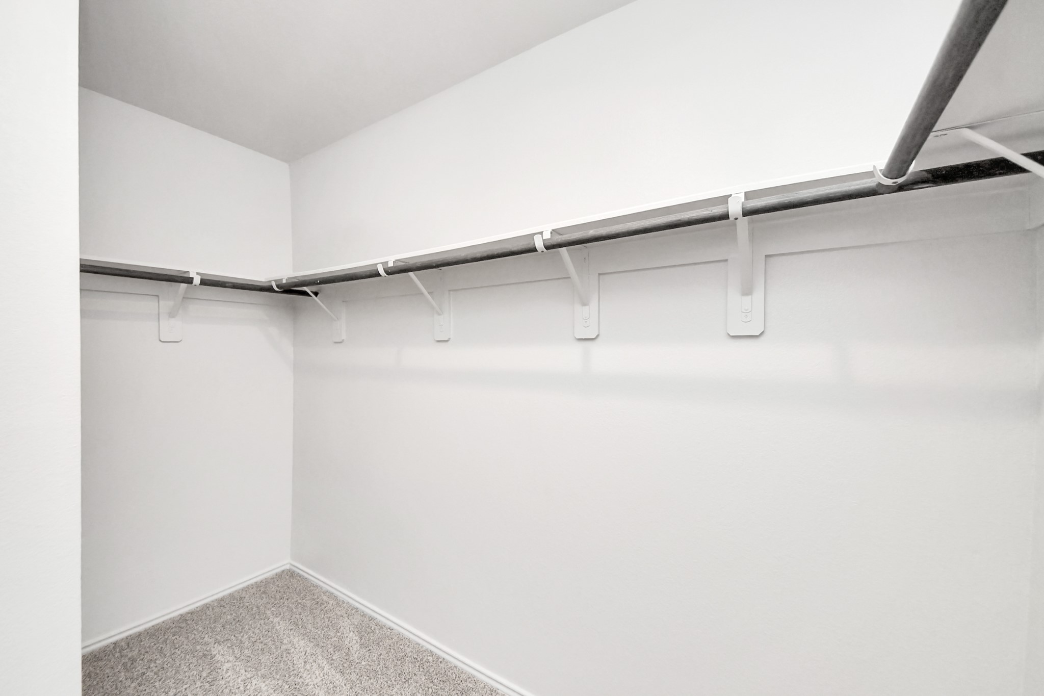 3521 Rockefeller Road Property Photo 15