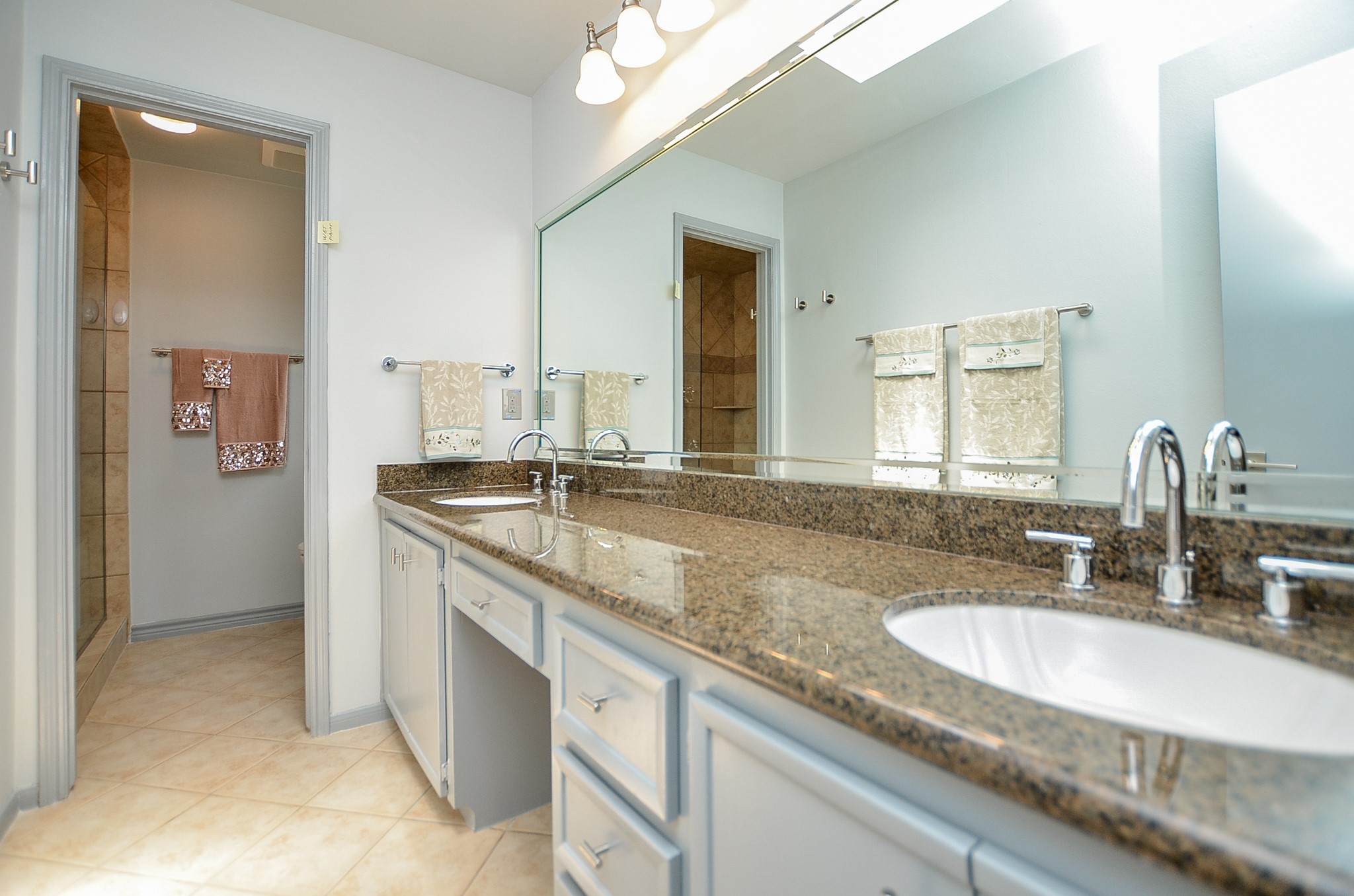 1702 Cherry Bend Drive Property Photo 17