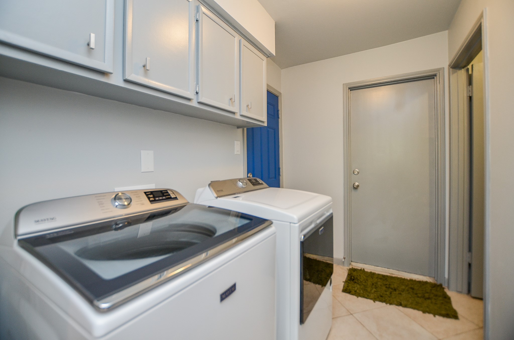 1702 Cherry Bend Drive Property Photo 23