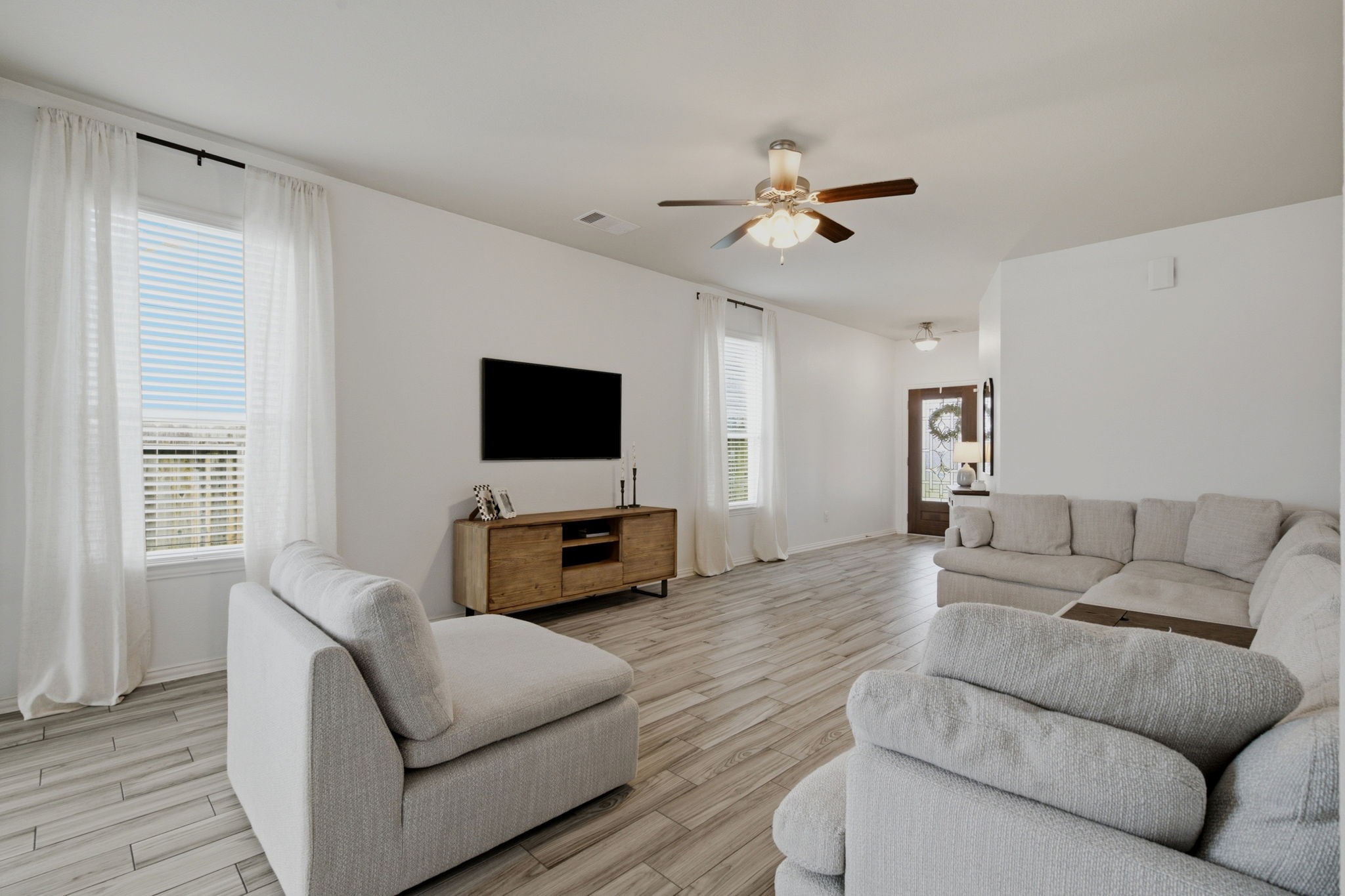 3107 Carlisle Meadow Ct Court Property Photo 7