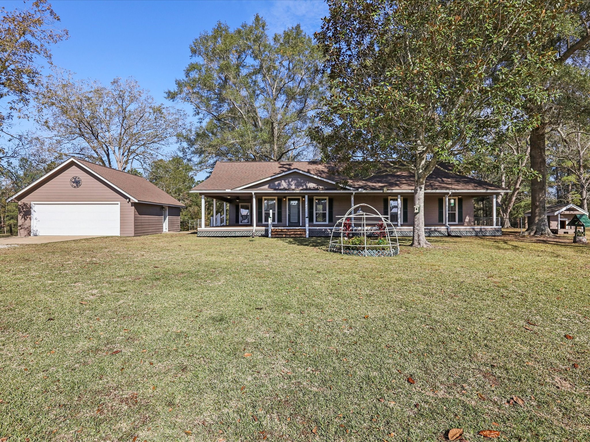 234 Private Road 7023 Property Photo 7