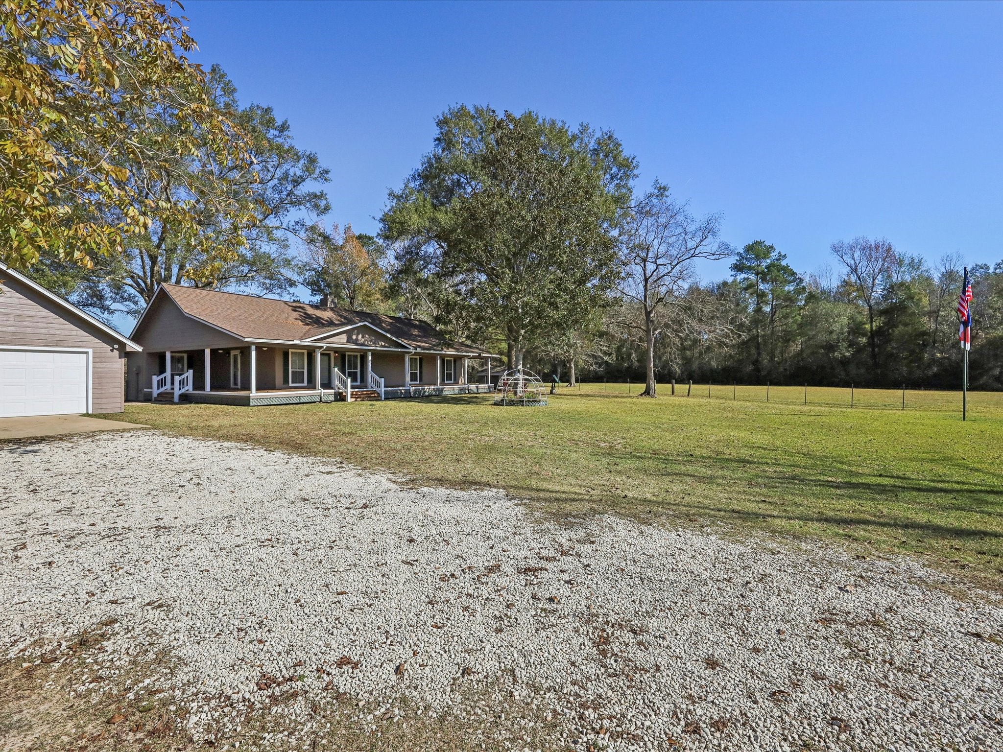 234 Private Road 7023 Property Photo 8