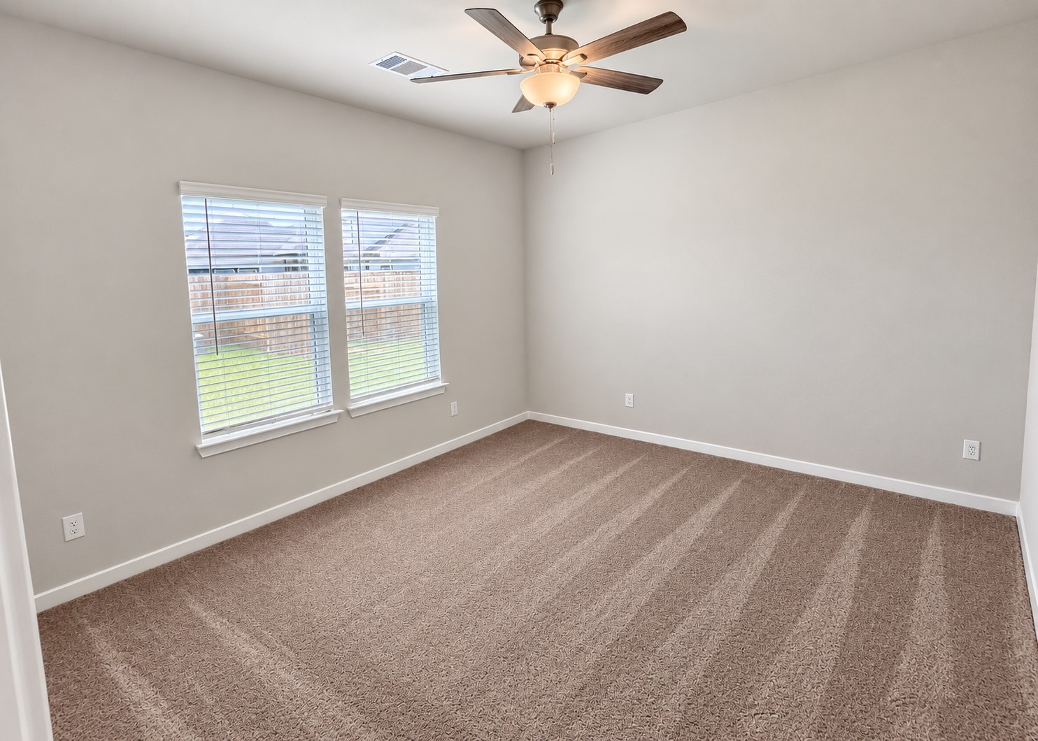 4026 Bay Court Property Photo 7