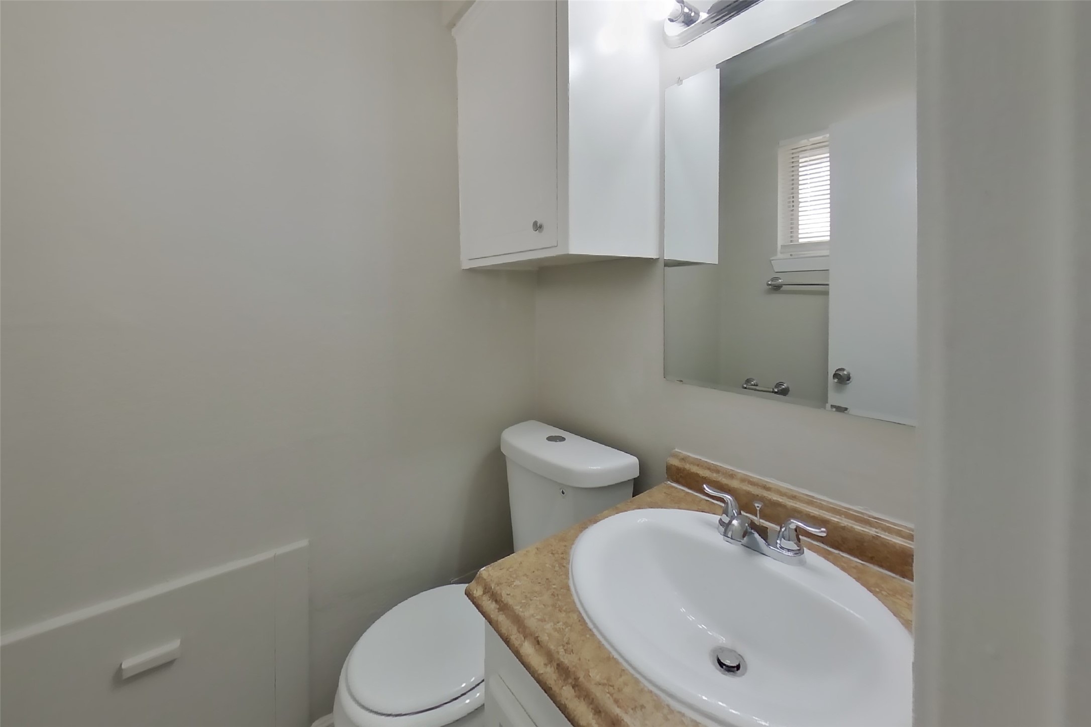 4427 Oakside Drive Property Photo 9