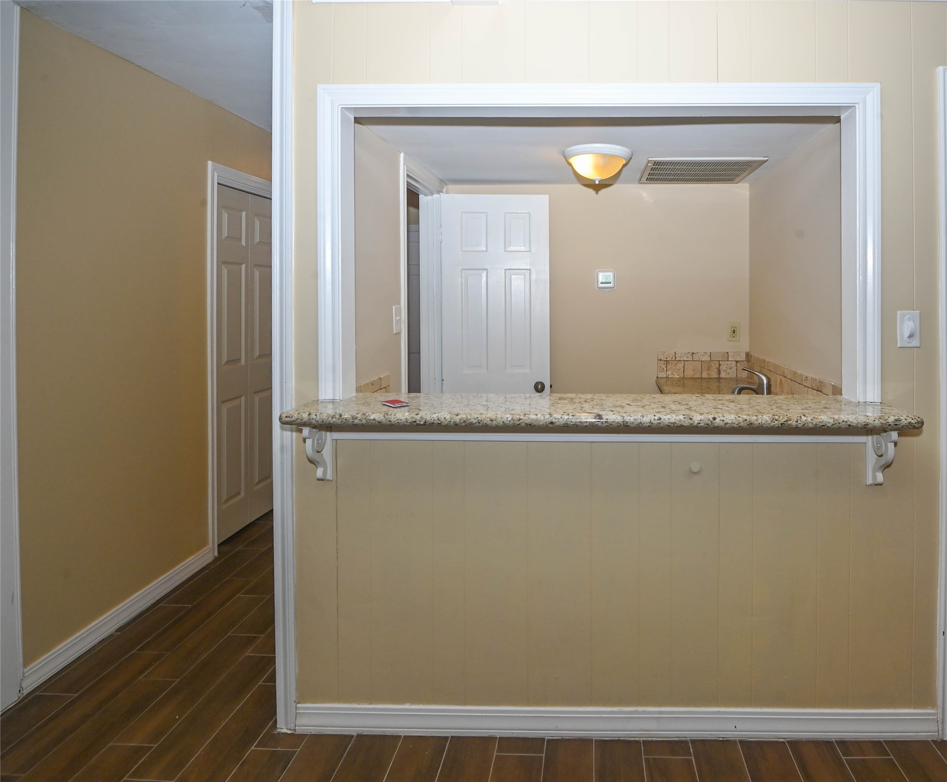1830 Saddlecreek Drive Property Photo 9