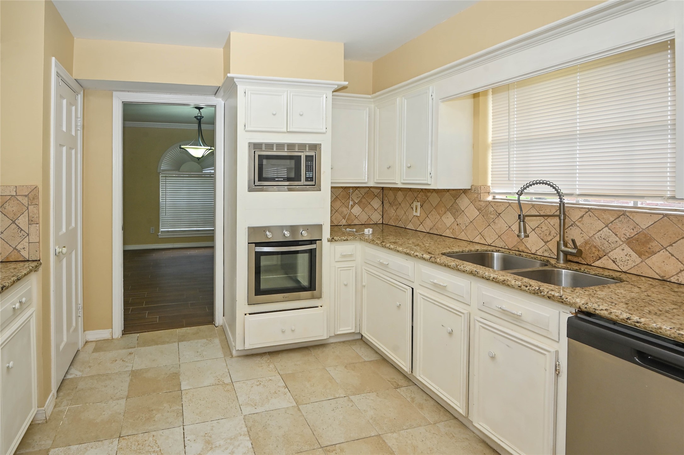 1830 Saddlecreek Drive Property Photo 24