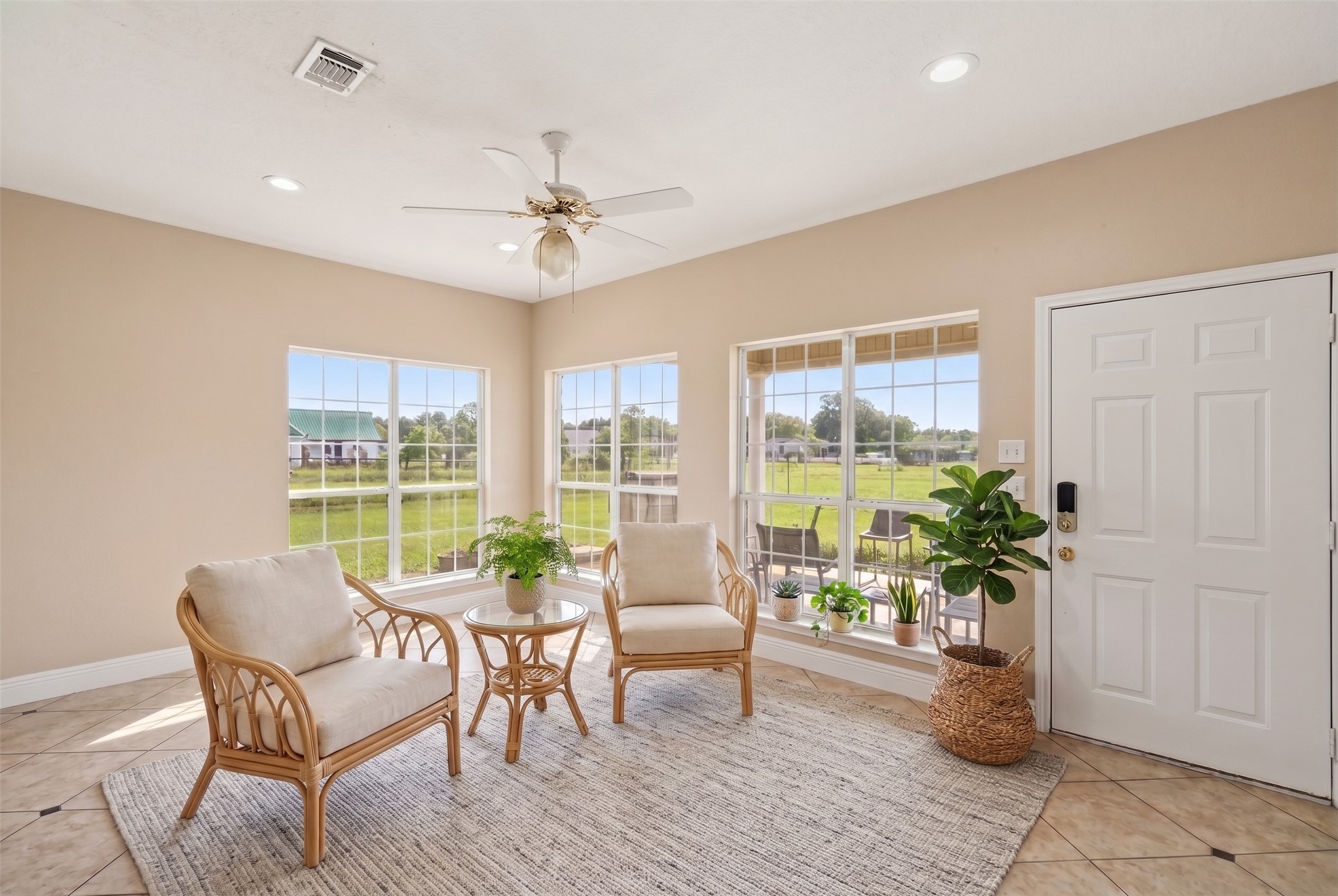 15953 1st Street Property Photo 10