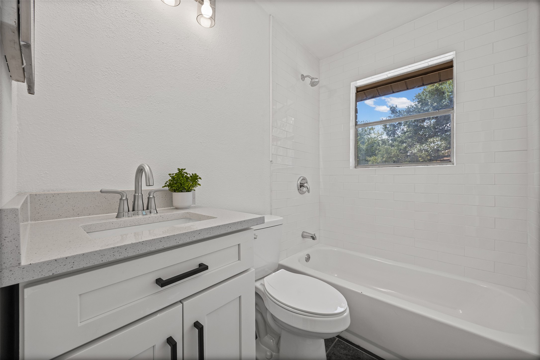 2804 Saint Edwards Circle Property Photo 7