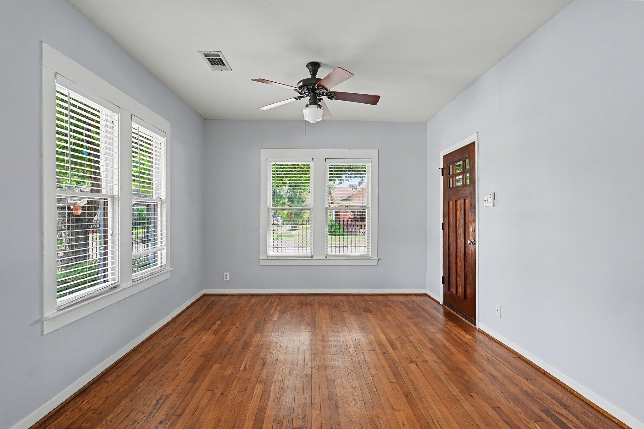 4035 Michaux Street Property Photo 5
