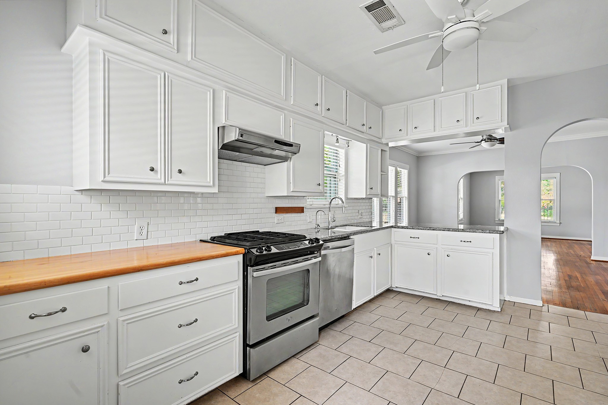 4035 Michaux Street Property Photo 11