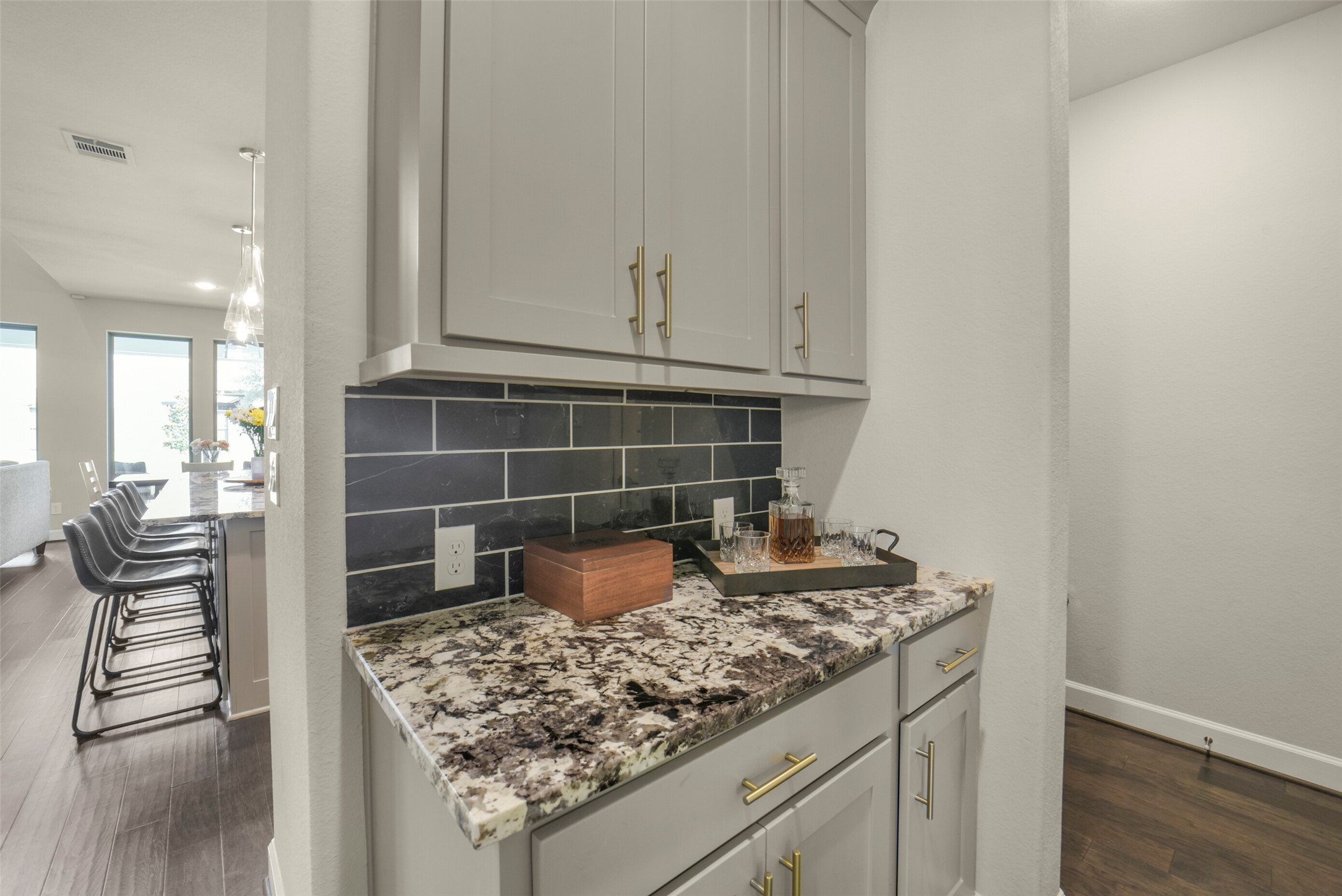 7119 Kinglet Court Property Photo 9