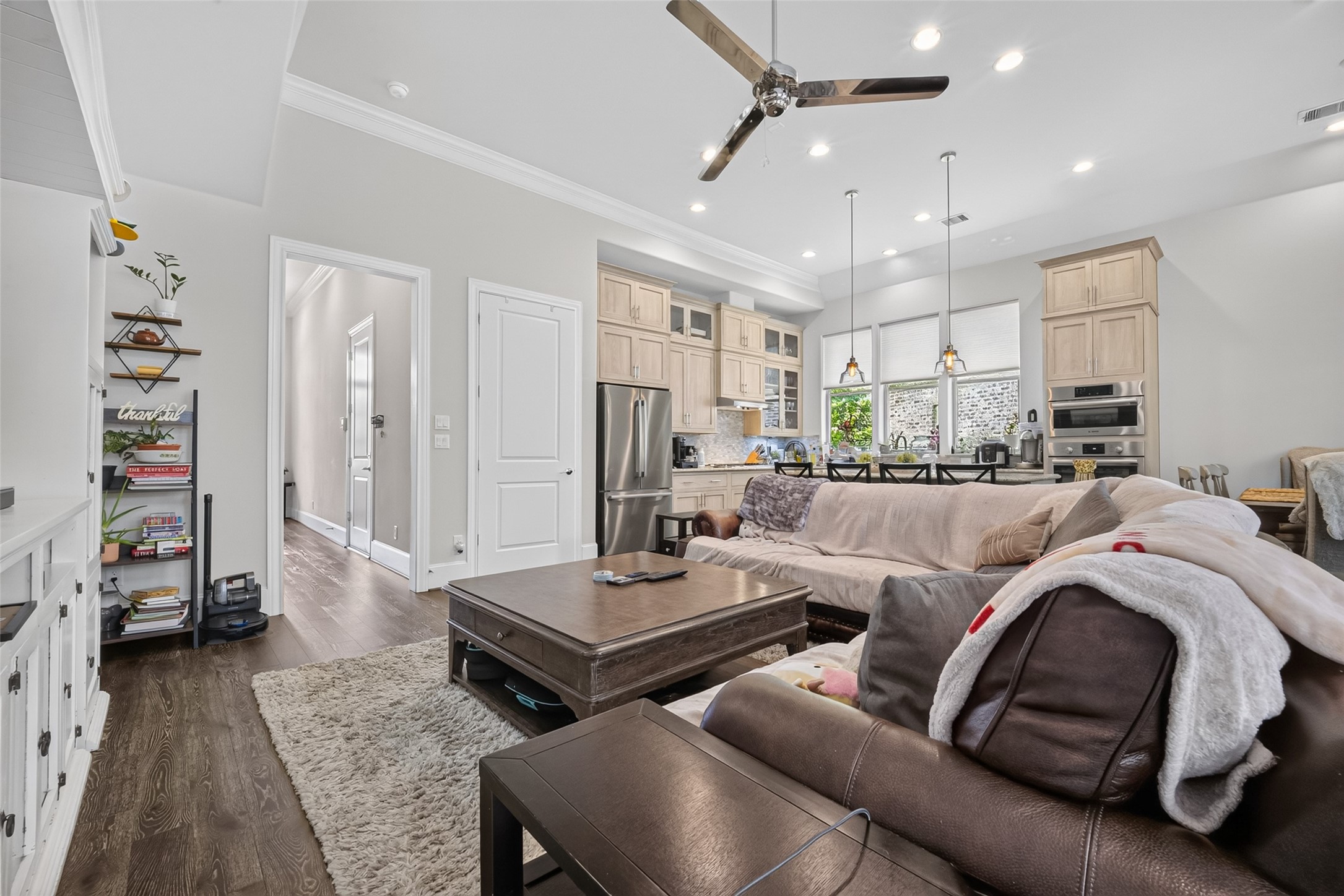 2703 Kinsley Oaks Drive Property Photo 8