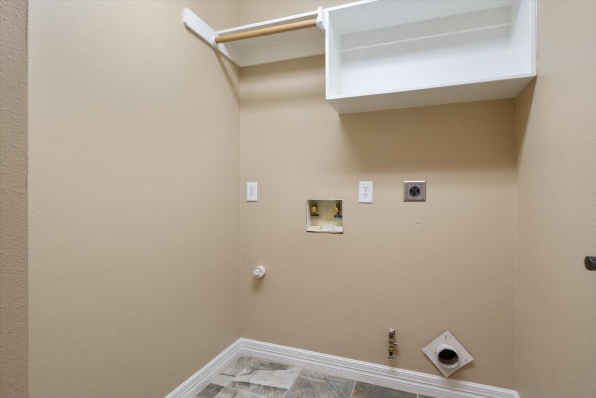 20518 Indian Grove Ln Property Photo 14