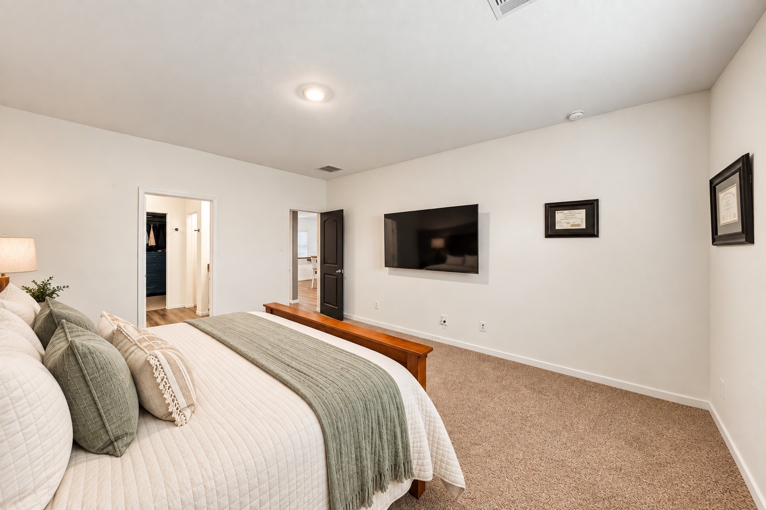 6010 Canyon Dawn Drive Property Photo 8