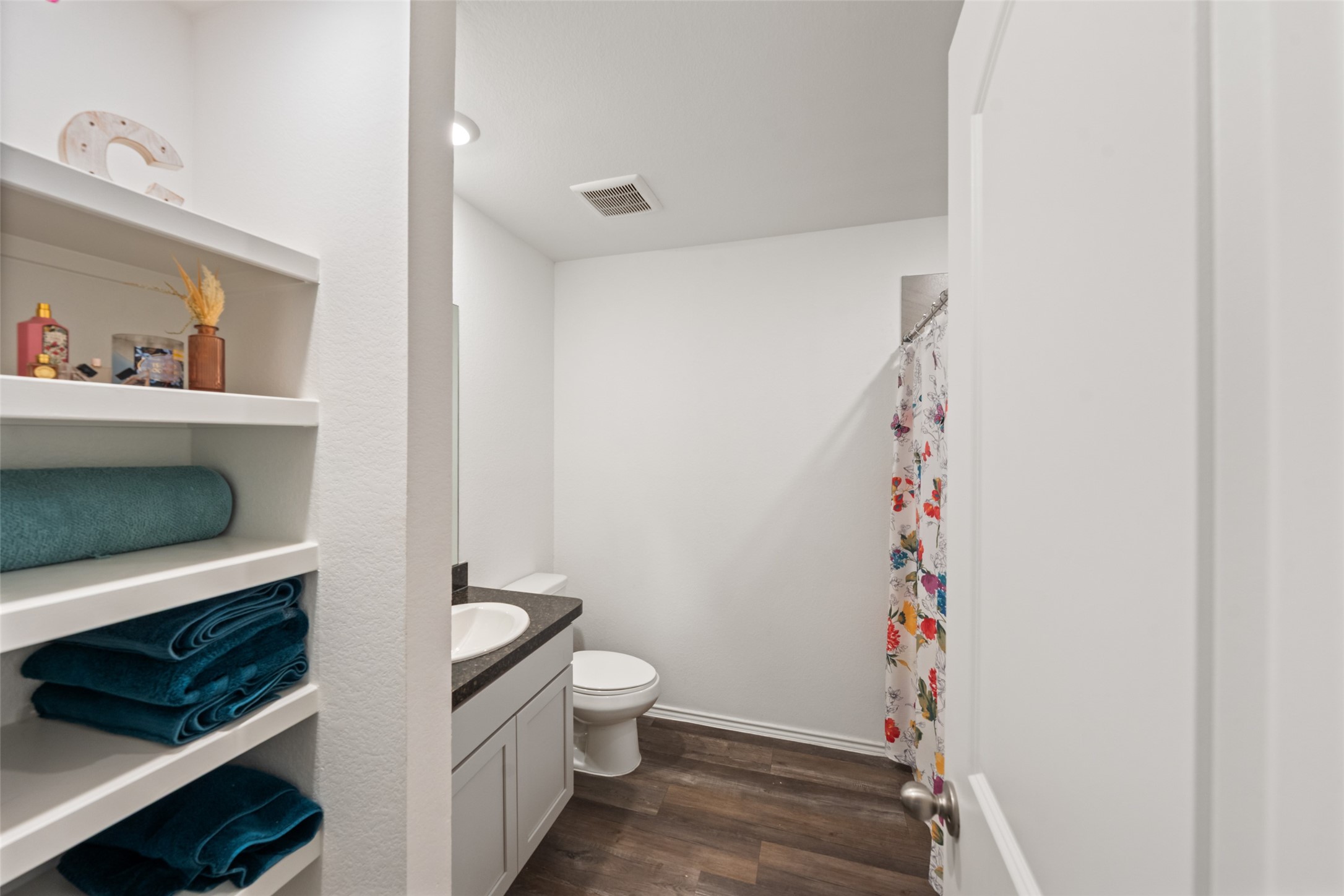 6010 Canyon Dawn Drive Property Photo 13